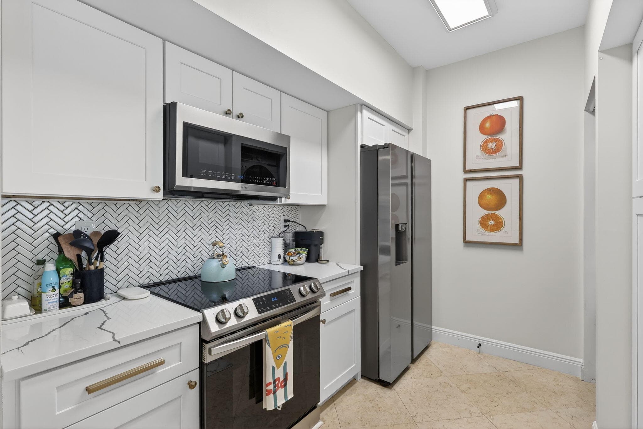 675 NW Flagler Avenue Unit 202, Stuart, FL 34994 — photo 6 of 55