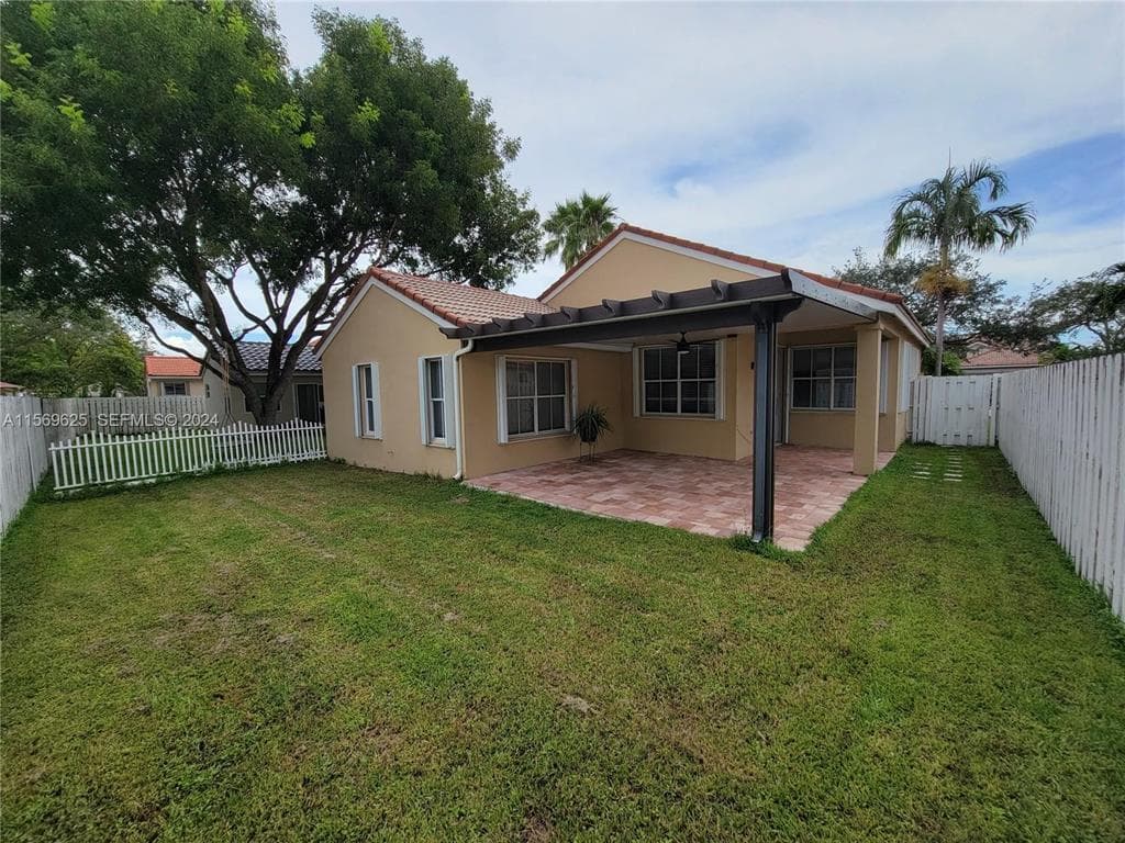 928 Falling Water Road, Weston, FL 33326 — photo 29 of 37