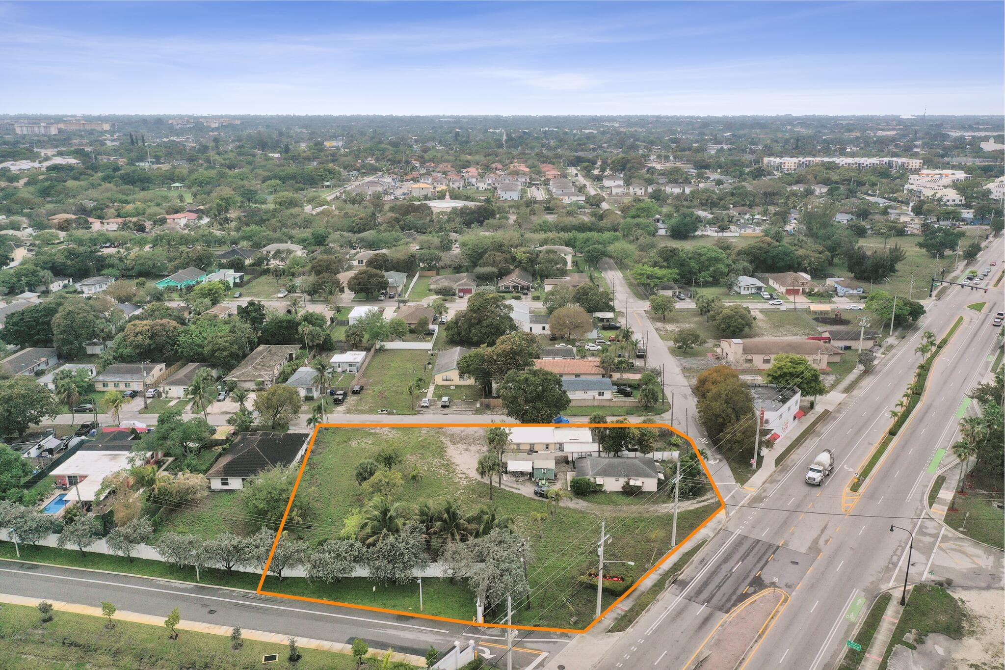 1412 B Nw 7 Street, Pompano Beach, FL 33069 — photo 2 of 18