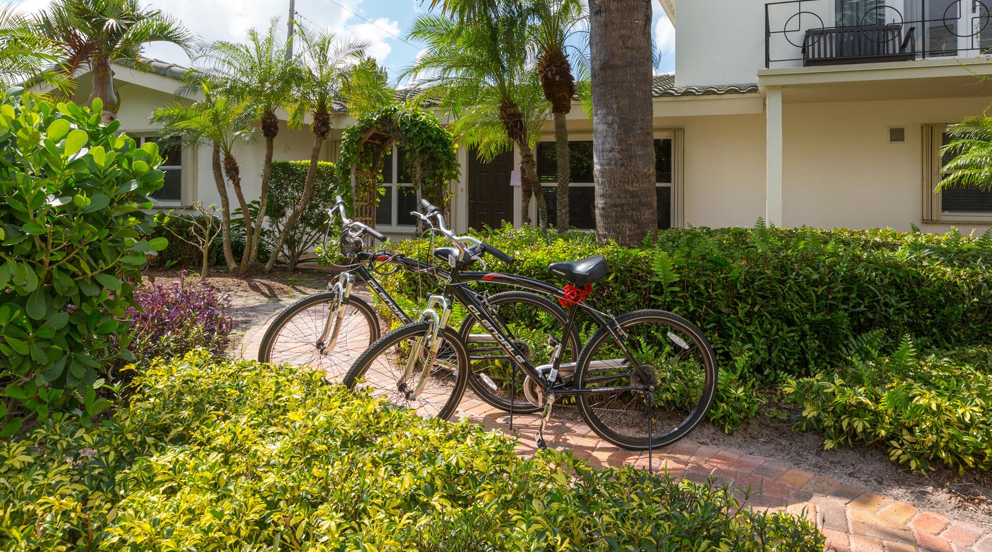 2003 Bay Drive, Pompano Beach, FL 33062 — photo 4 of 44
