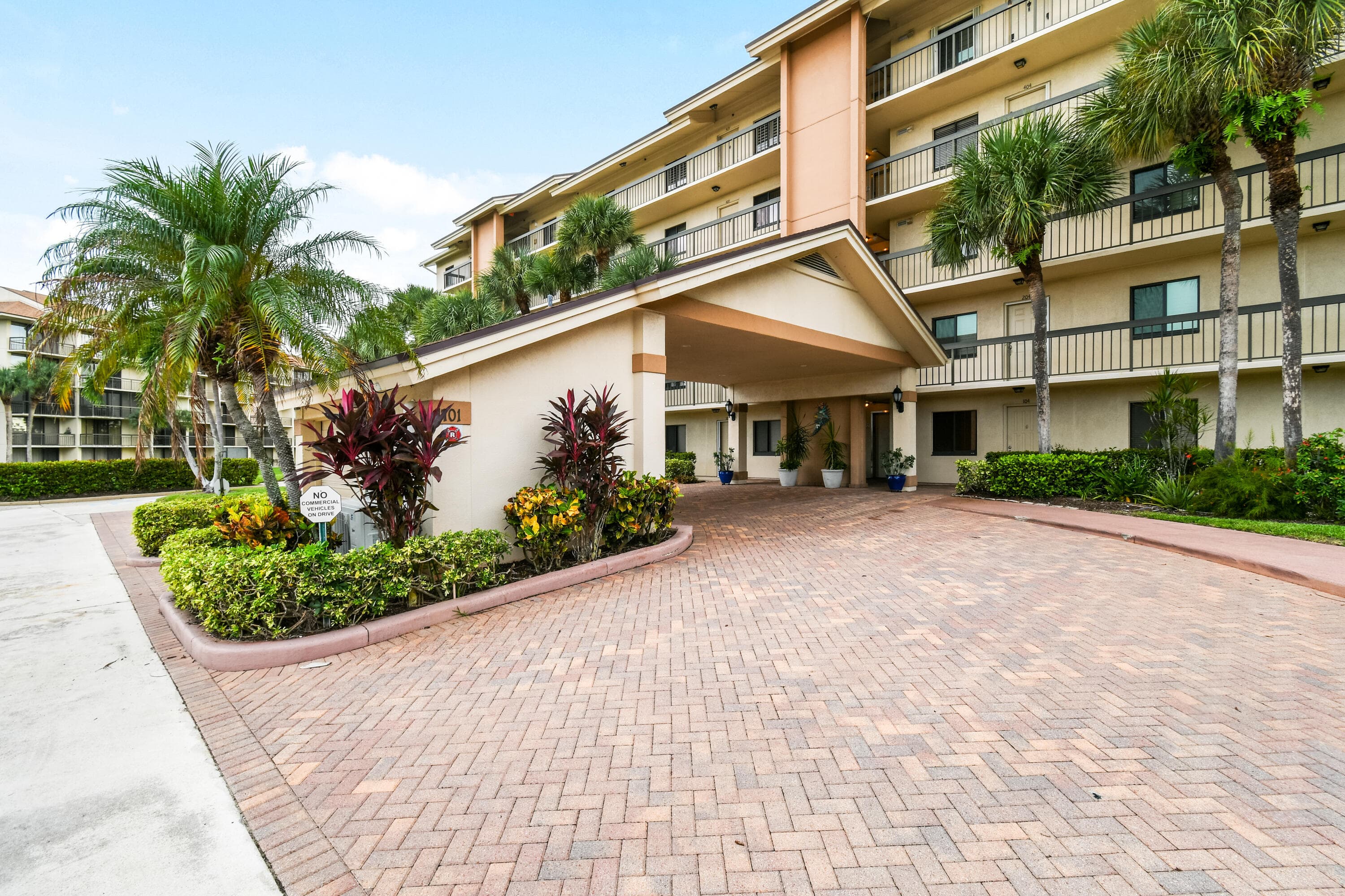 1701 Marina Isle Way 301, Jupiter, FL 33477 — photo 42 of 60