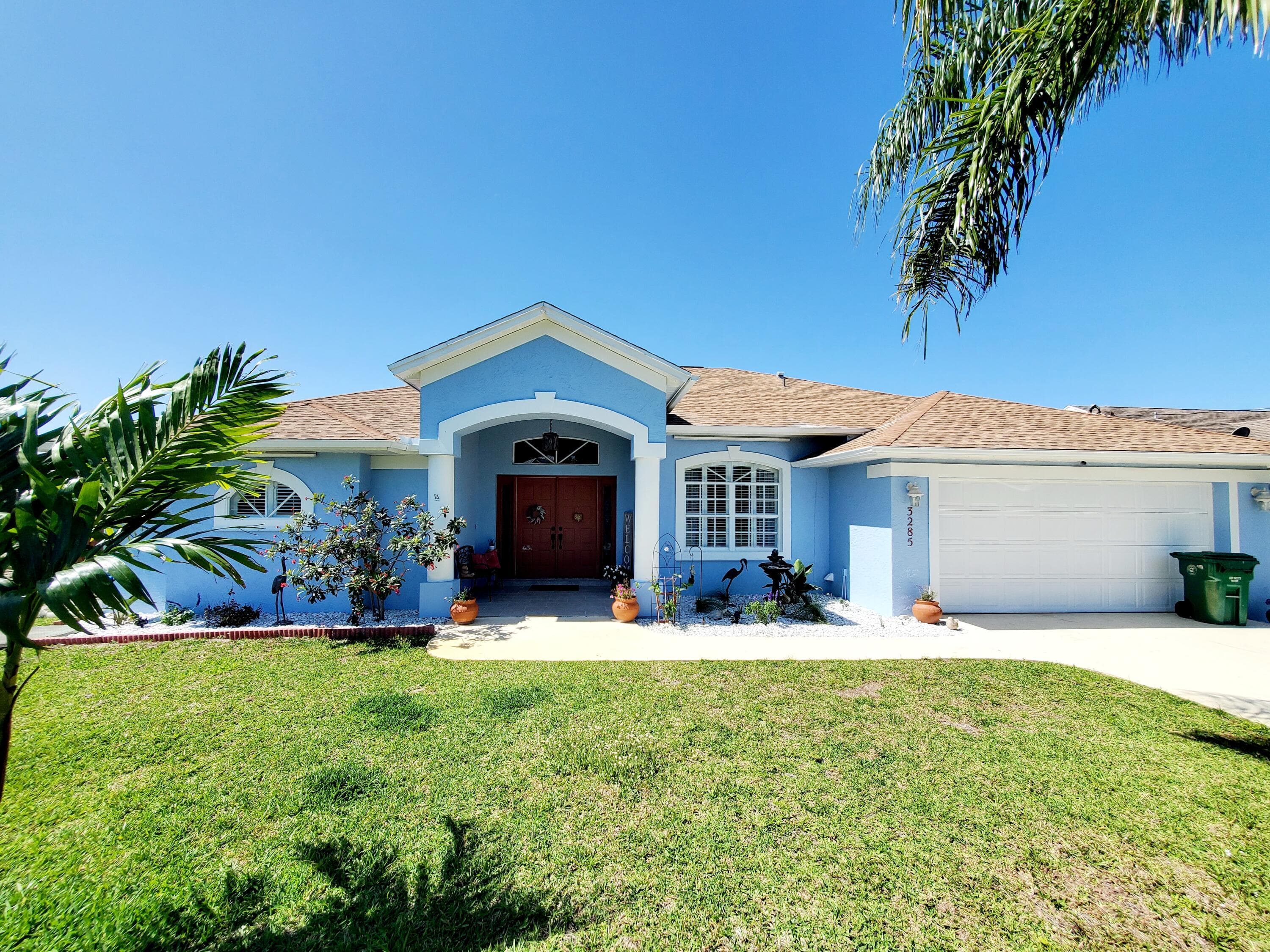 3285 SE Pinto Street, Port St. Lucie, FL 34984 — photo 1 of 37