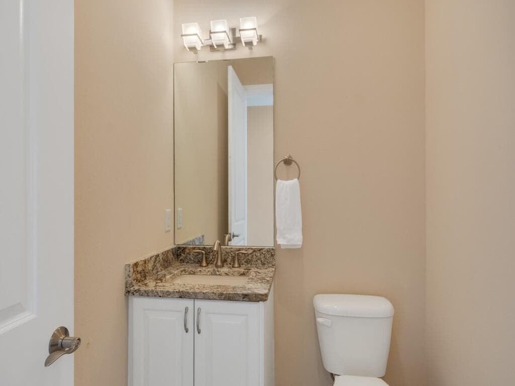 445 Wingate Terrace SW, Vero Beach, FL 32968 — photo 23 of 37