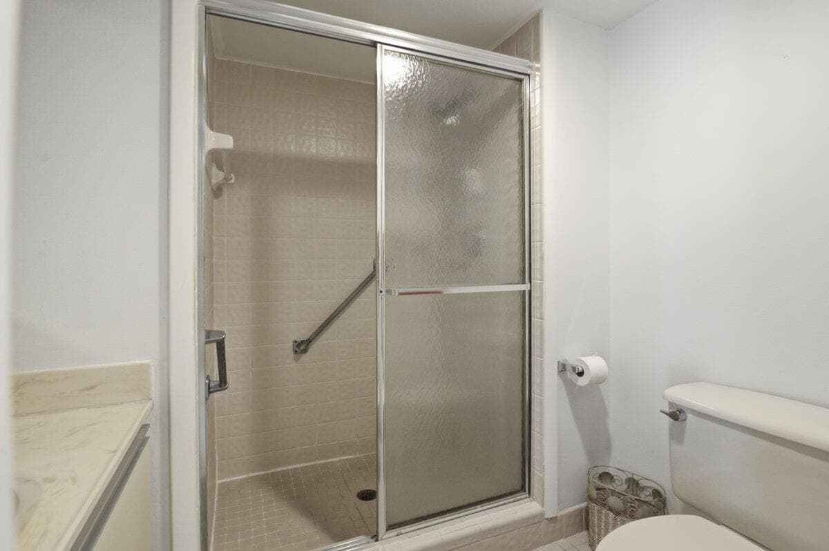 5340 NW 2nd Avenue 326, Boca Raton, FL 33487 — photo 15 of 29