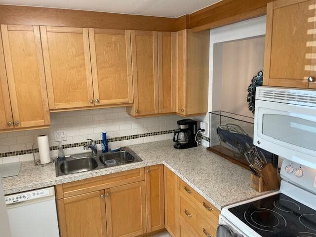 307 Lake Evelyn Drive, West Palm Beach, FL 33411 — photo 9 of 66