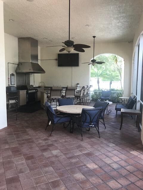 1101 Myrtlewood Circle E 101, Palm Beach Gardens, FL 33418 — photo 23 of 32
