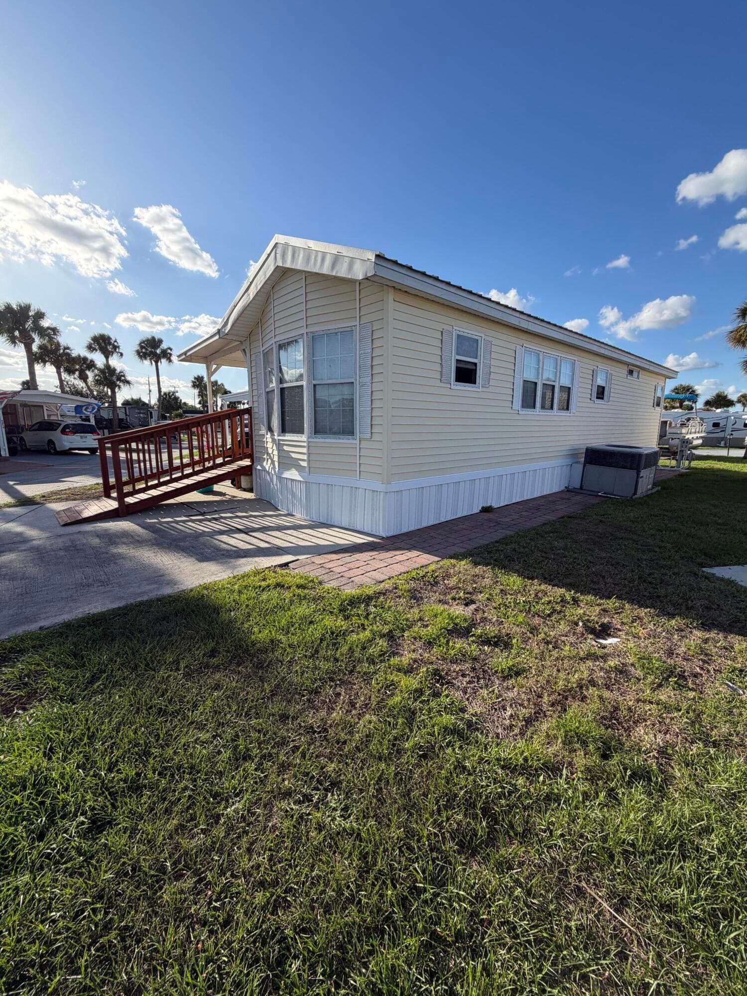 6673 SE 56th Lane, Okeechobee, FL 34974 — photo 1 of 17