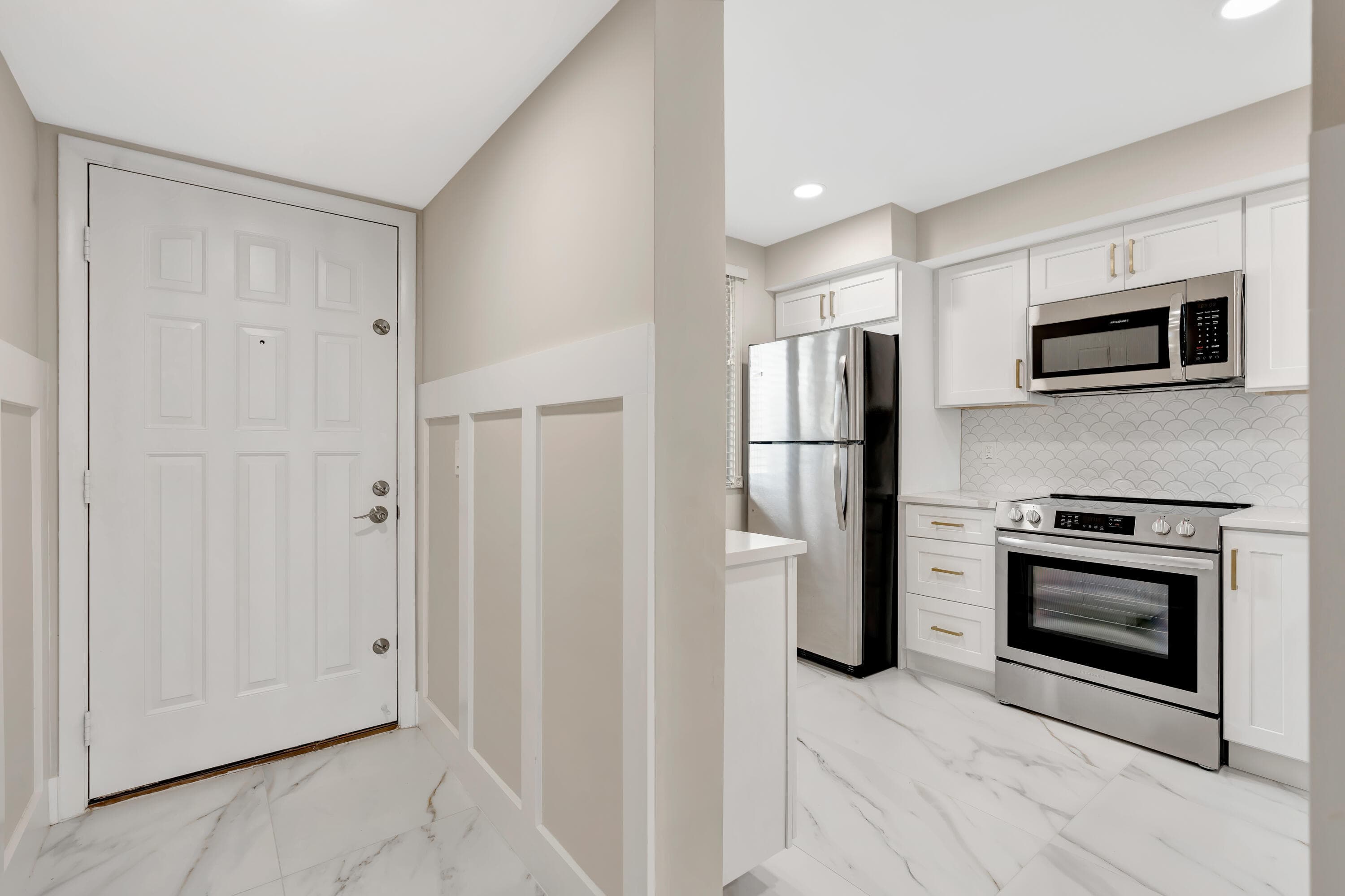 2501 Marina Isle Way 104, Jupiter, FL 33477 — photo 4 of 56