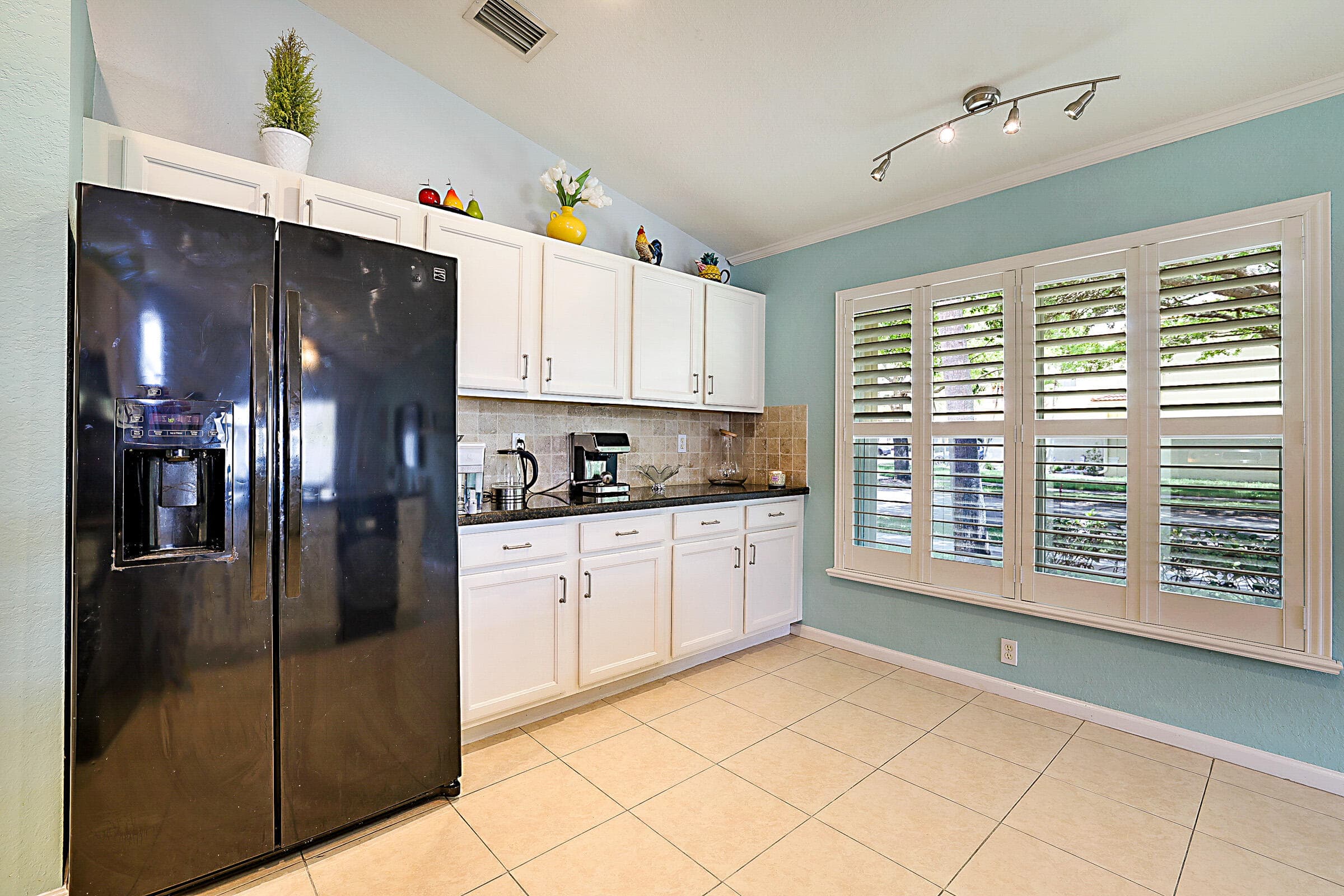 5028 Solar Point Drive, Greenacres, FL 33463 — photo 10 of 33