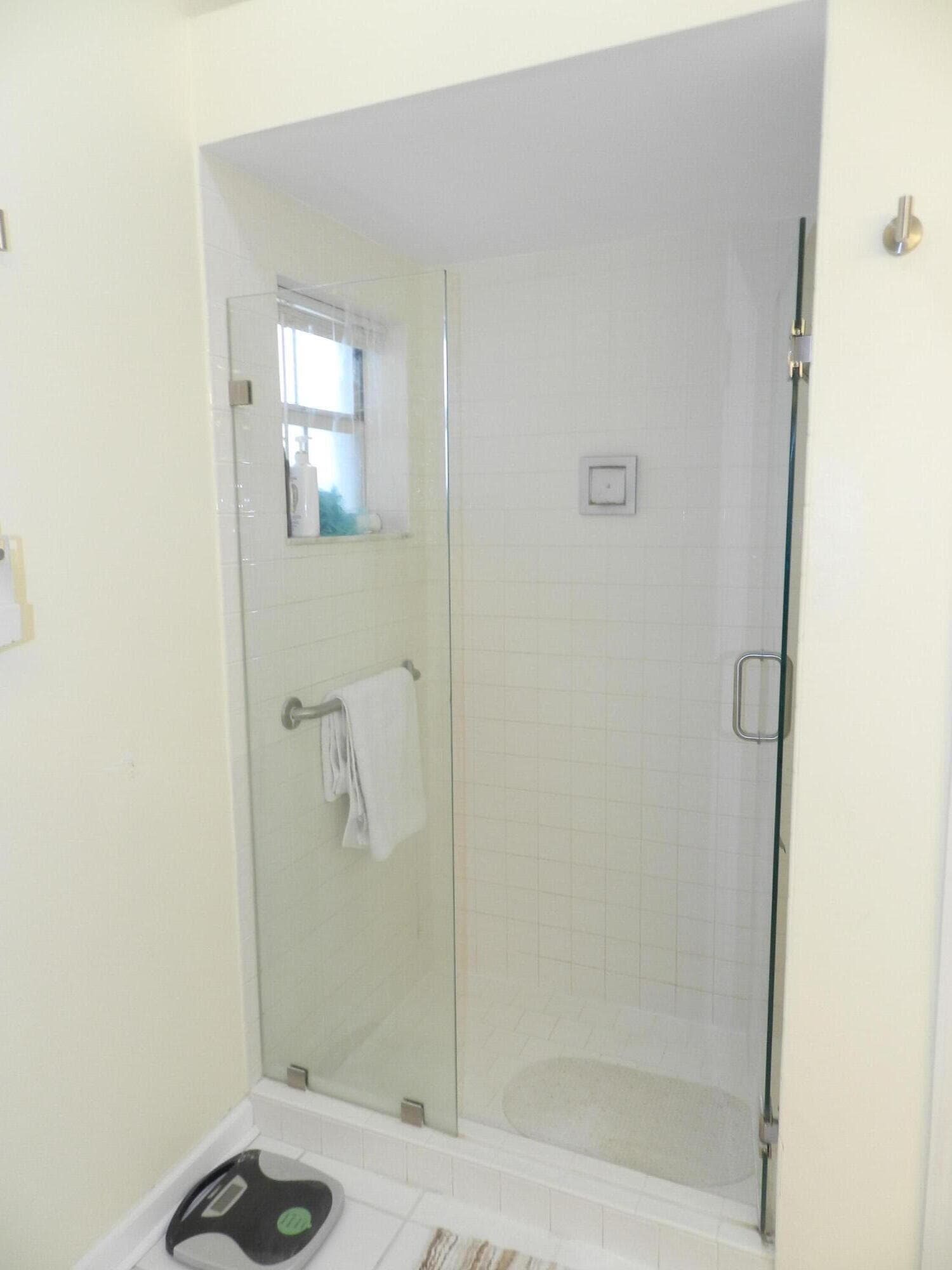 9198 Heathridge Drive, West Palm Beach, FL 33411 — photo 17 of 45
