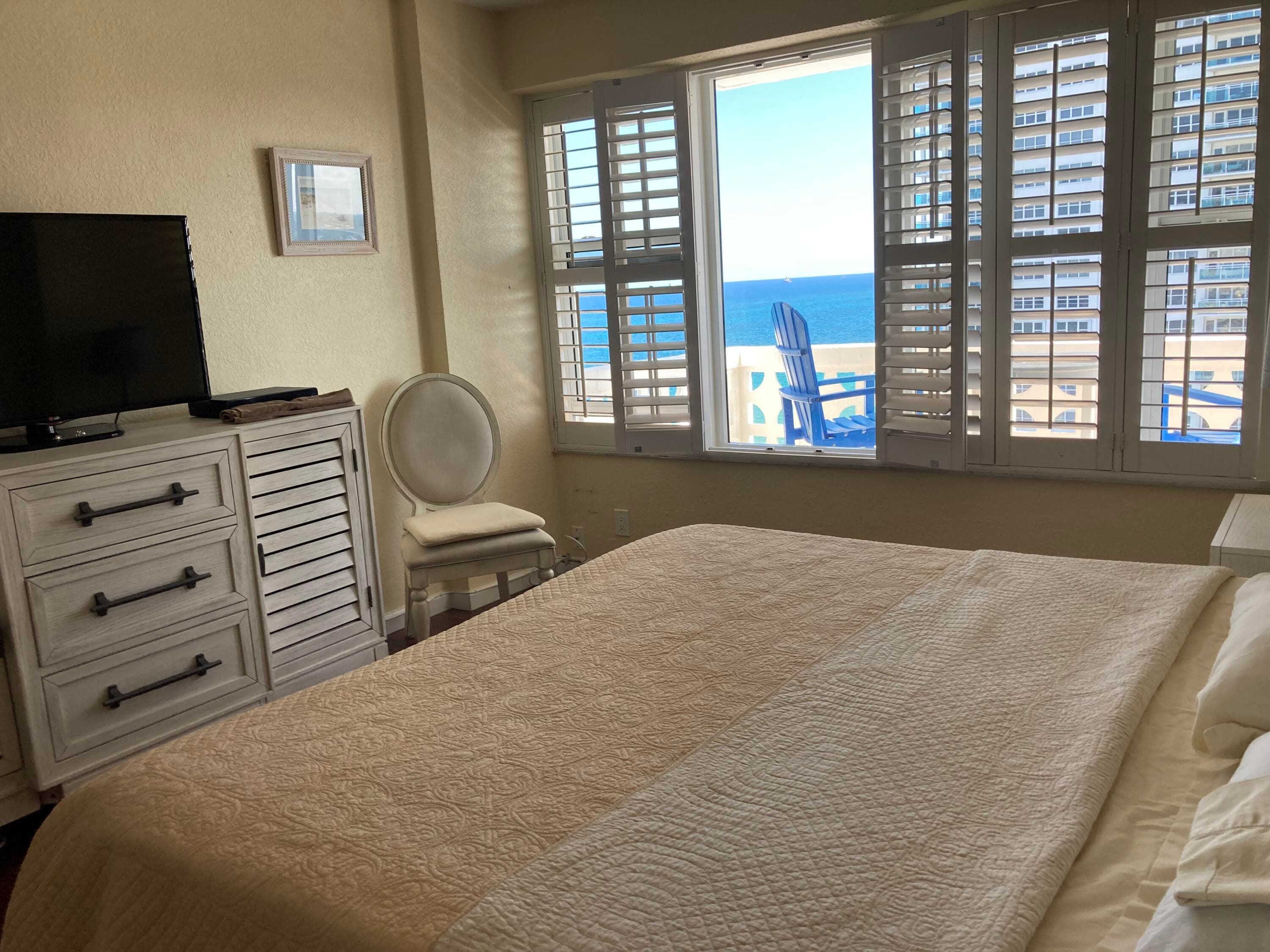 4010 Galt Ocean Drive 1209, Fort Lauderdale, FL 33308 — photo 3 of 26