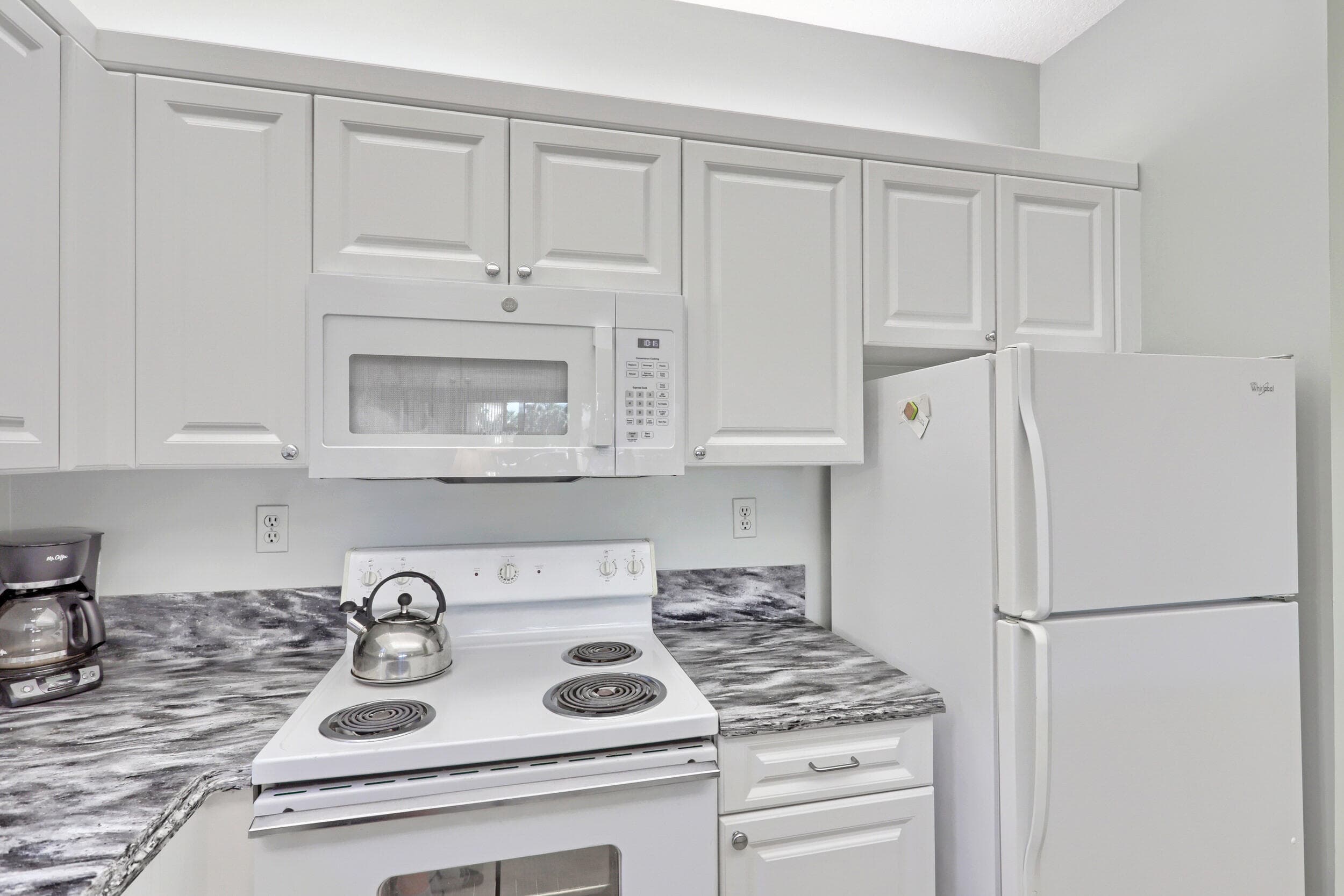 800 Uno Lago Drive 305, Juno Beach, FL 33408 — photo 10 of 52