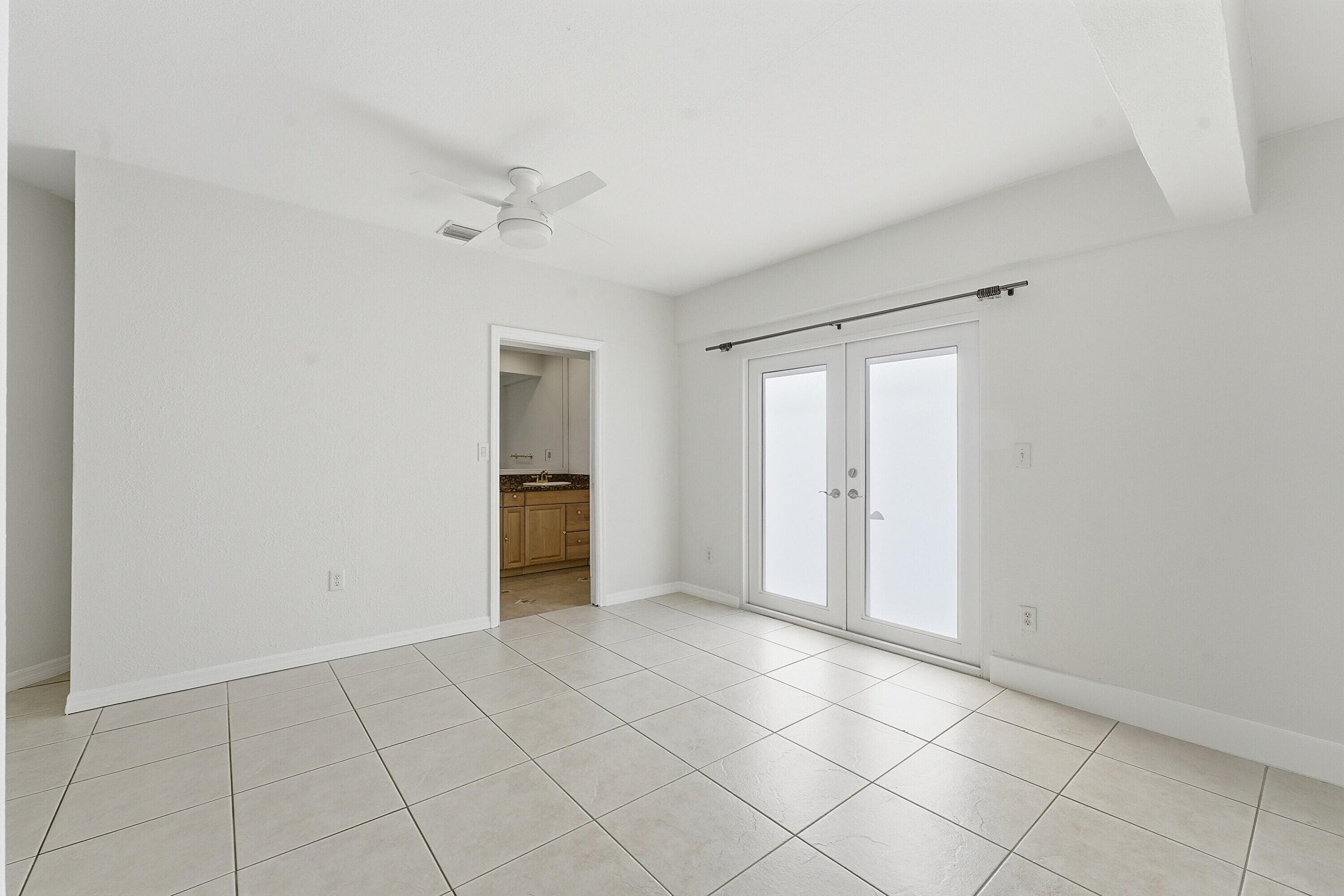 1641 NE 56th Court, Fort Lauderdale, FL 33334 — photo 19 of 34