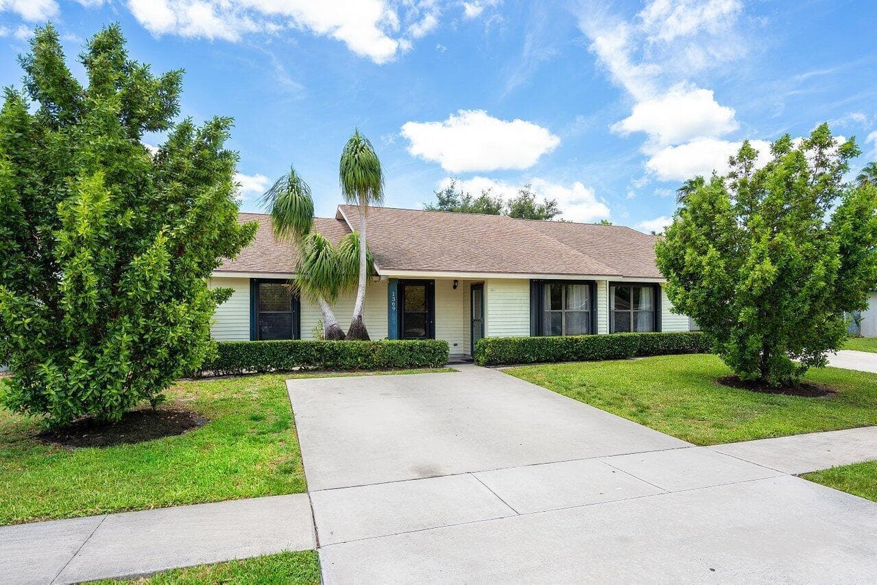1369 Riverside Circle, Wellington, FL 33414 — photo 11 of 47