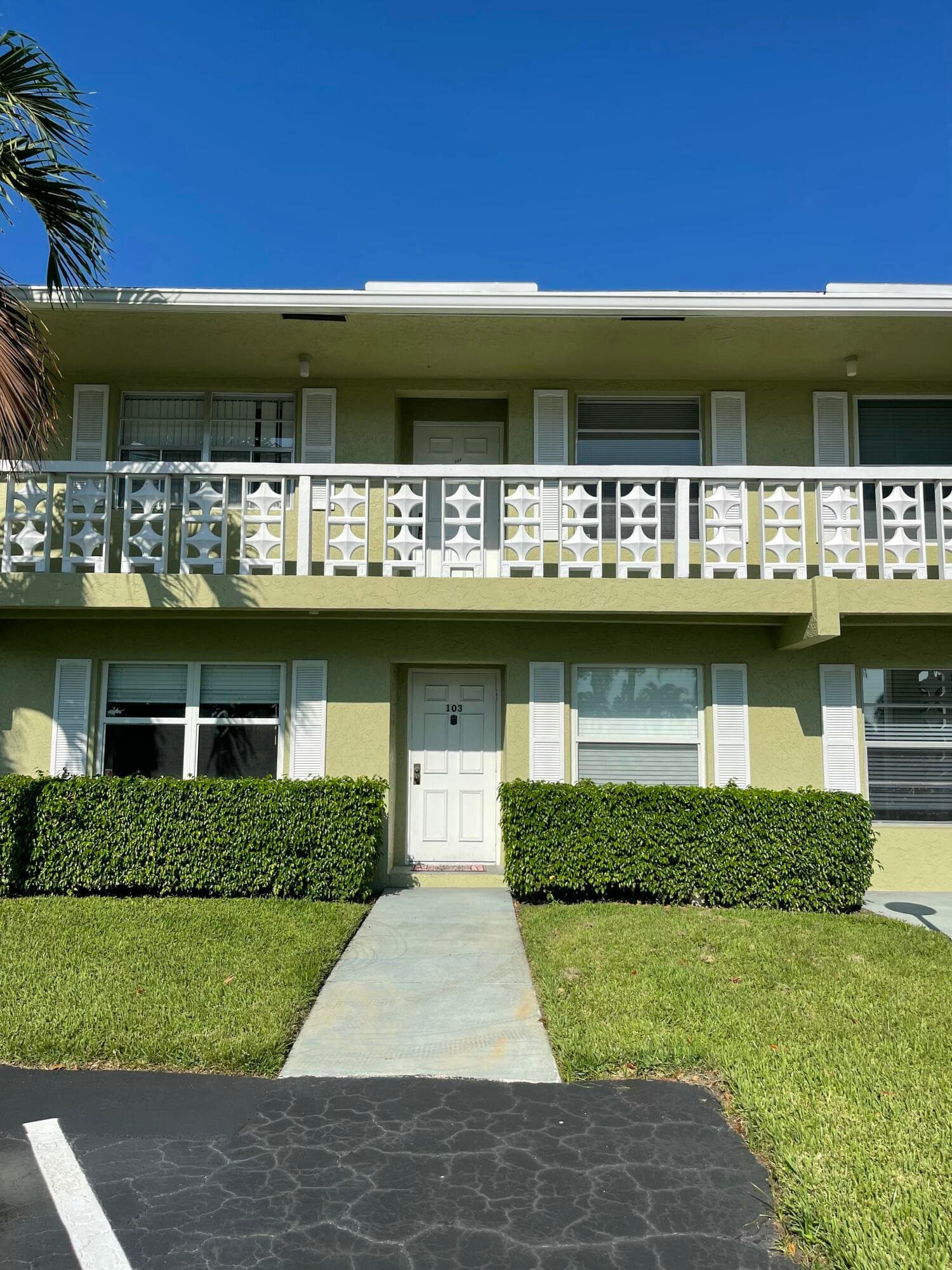 1141 Calamondin Terrace 203, Delray Beach, FL 33445 — photo 3 of 30