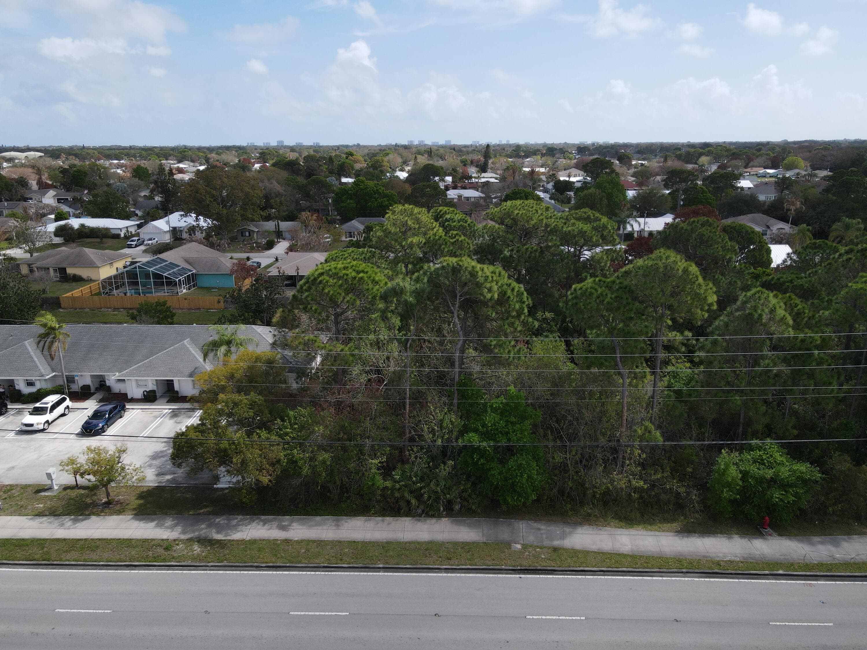 1751 SE Lennard Road NW, Port St. Lucie, FL 34952 — photo 2 of 10