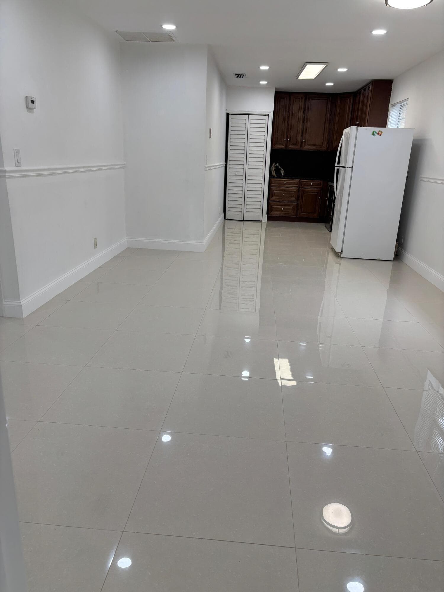 710 Columbus Parkway Fr, Hollywood, FL 33021 — photo 15 of 17