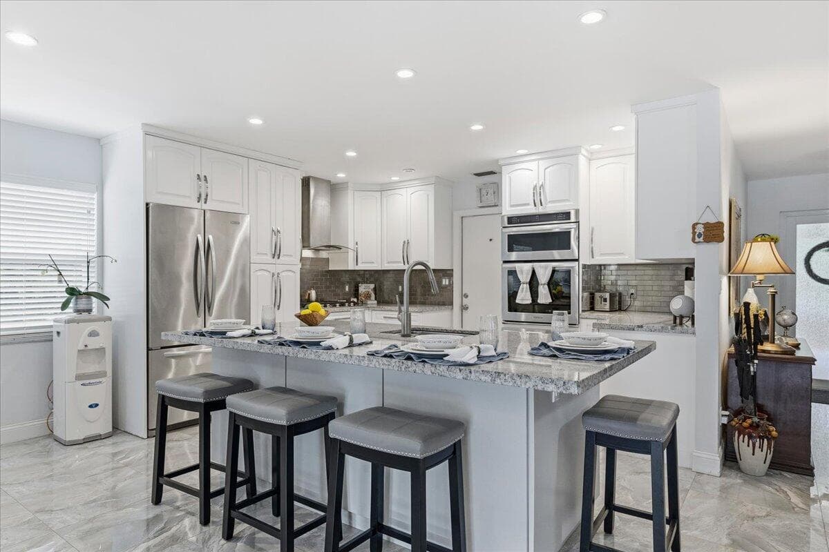 14550 SW 24th Street, Davie, FL 33325 — photo 9 of 47