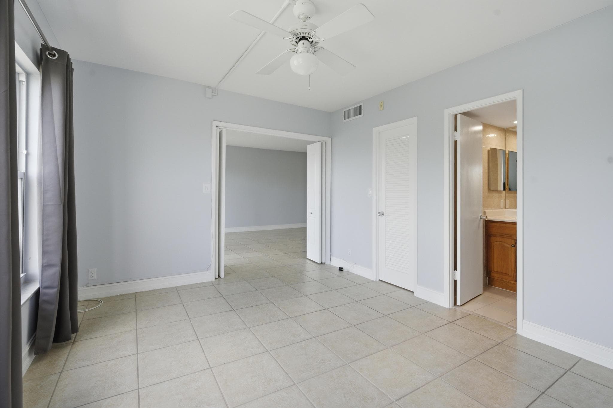 2801 N Palm Aire Drive 402, Pompano Beach, FL 33069 — photo 18 of 23