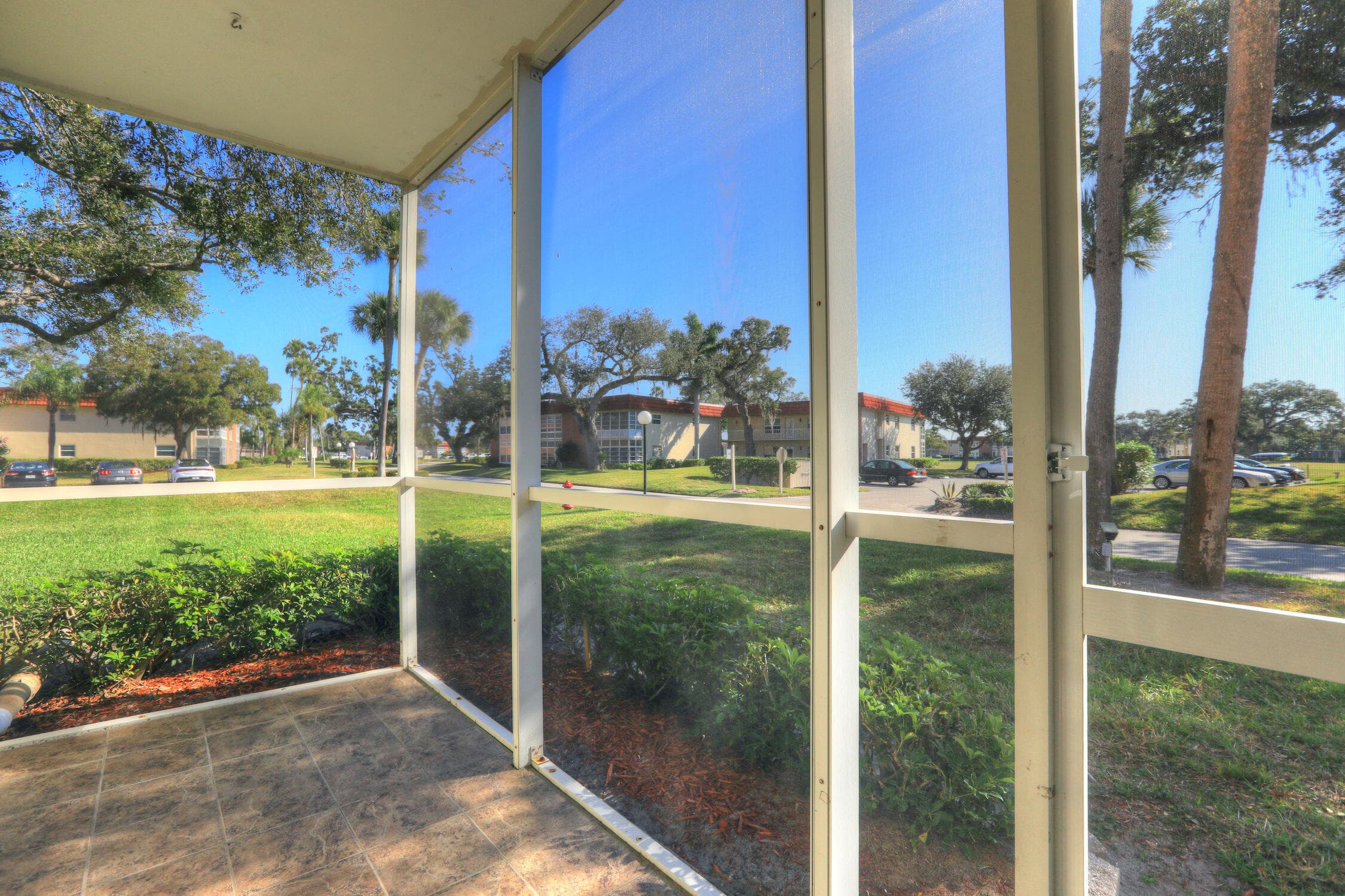 85 Crooked Tree Lane 103, Vero Beach, FL 32962 — photo 18 of 36