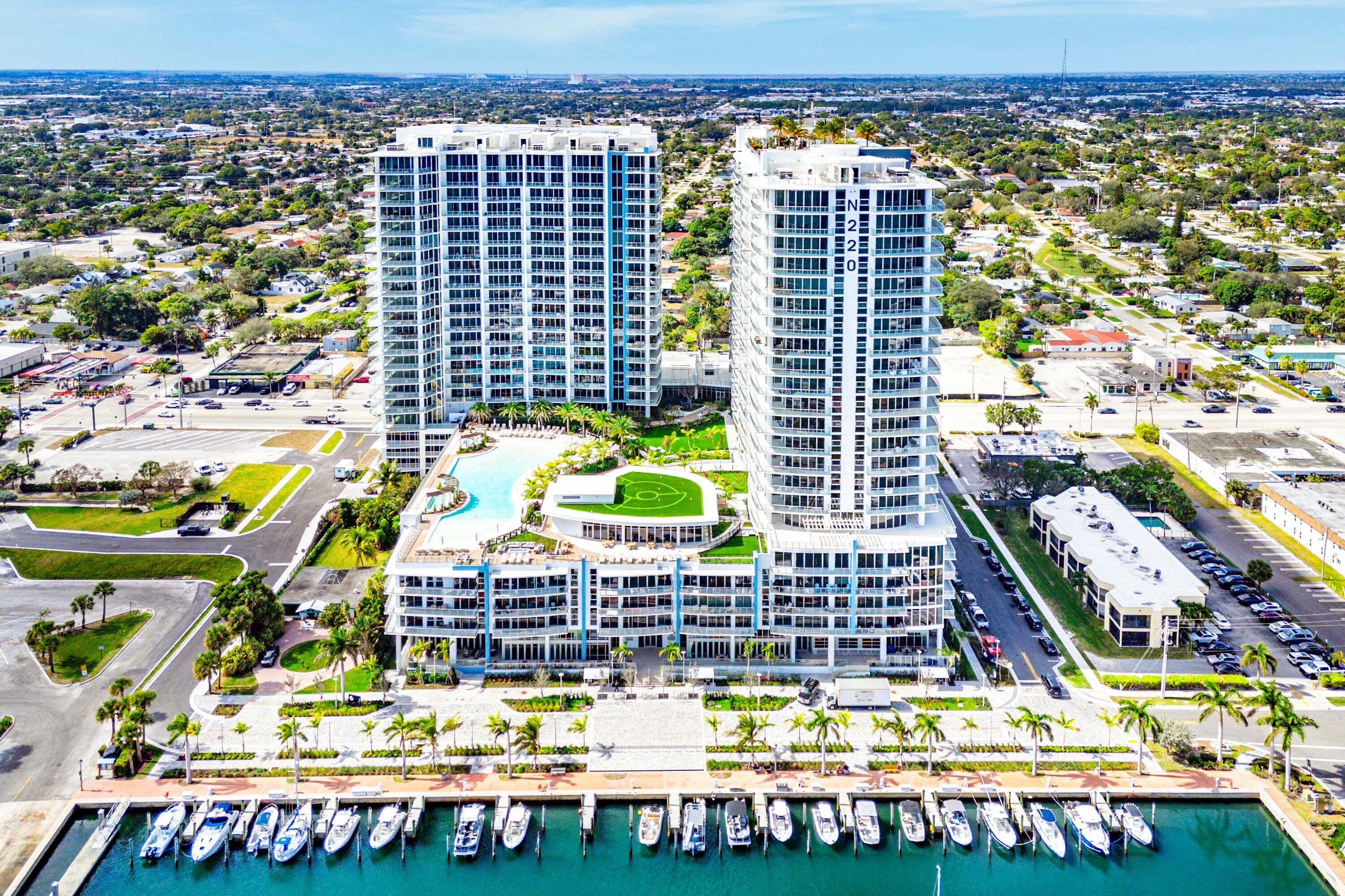 220 Lake Shore Drive 1010, Lake Park, FL 33403 — photo