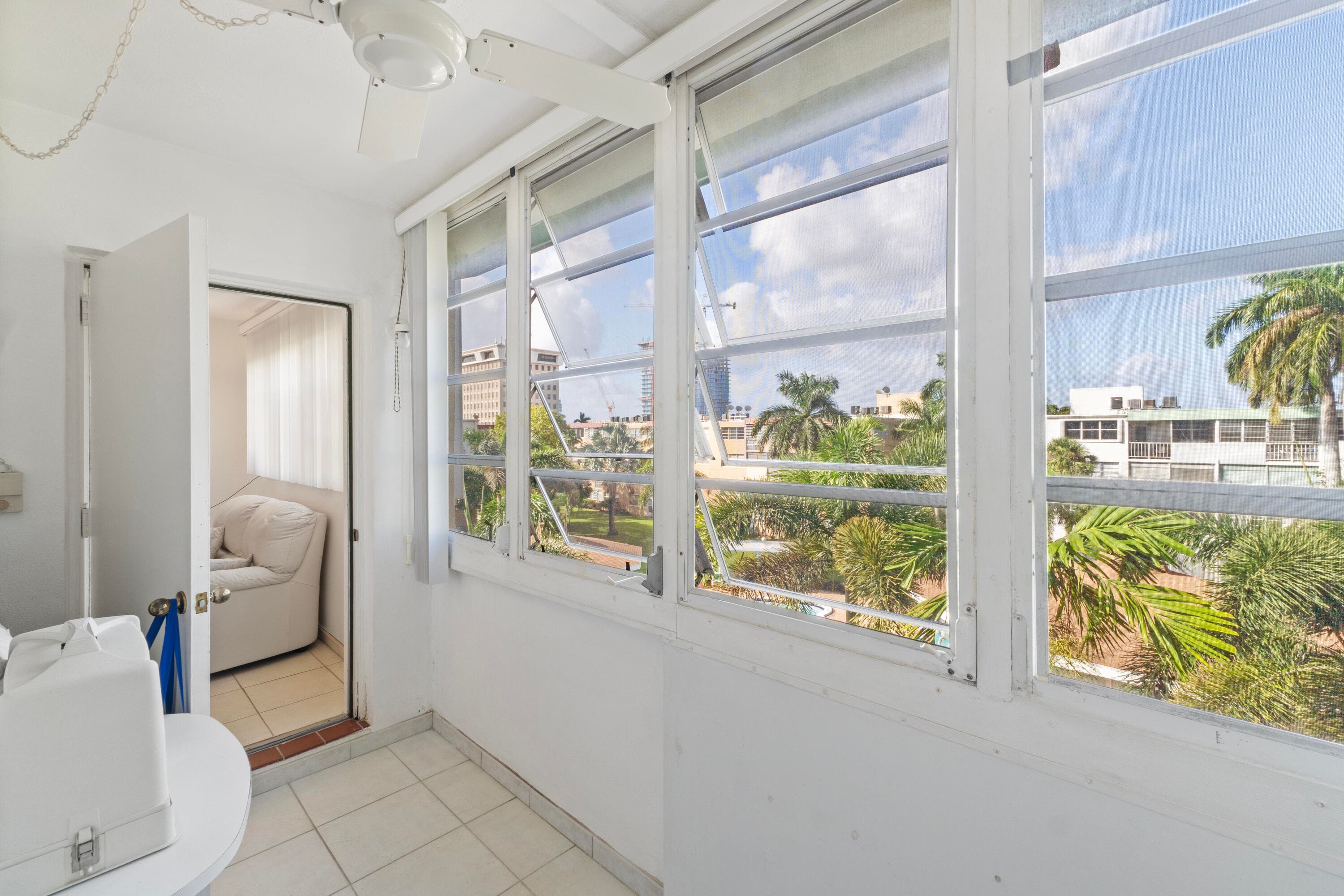 1333 E Hallandale Beach Boulevard 409, Hallandale Beach, FL 33009 — photo 40 of 40