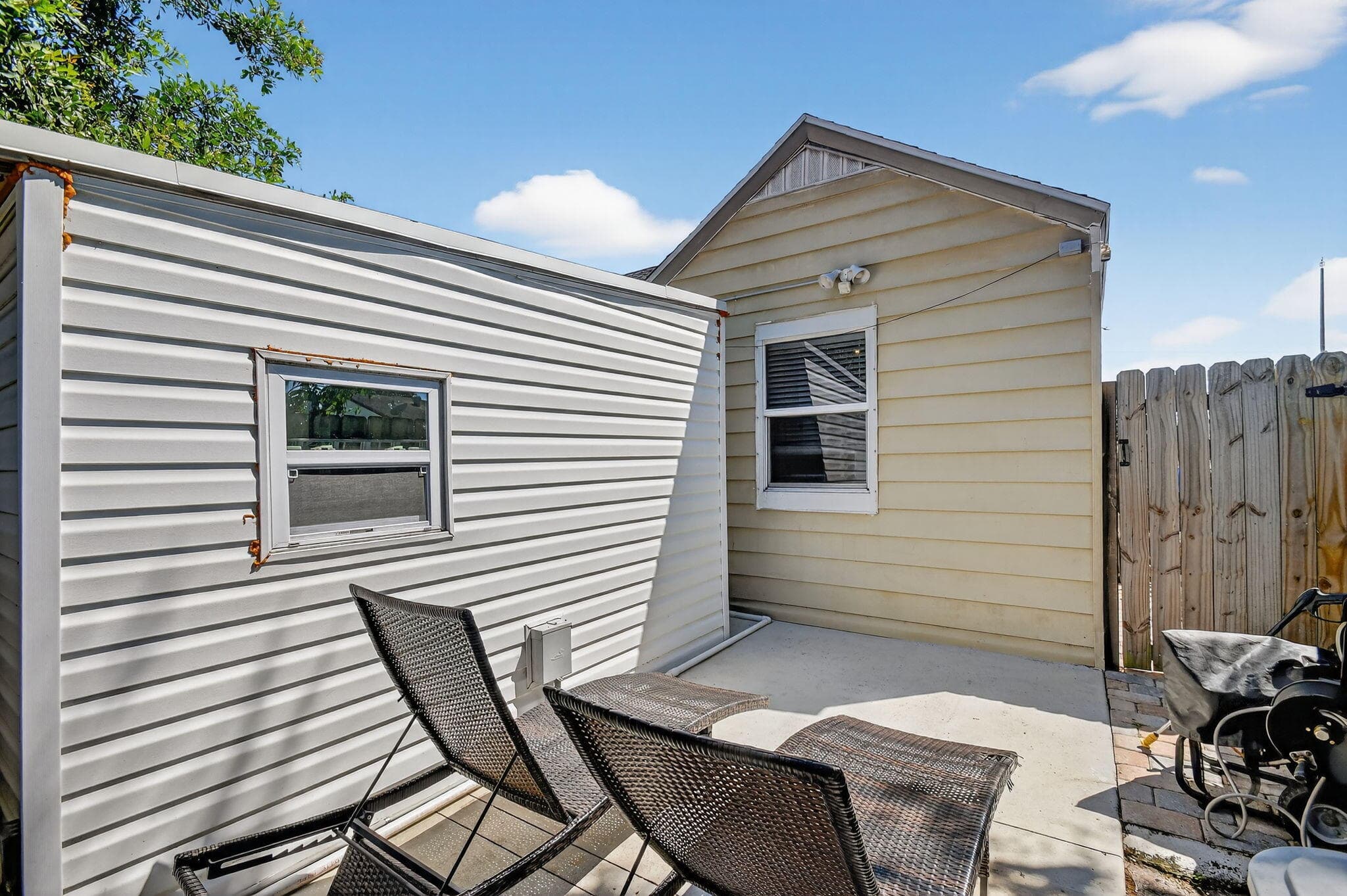 425 Broward Avenue, Greenacres, FL 33463 — photo 40 of 44