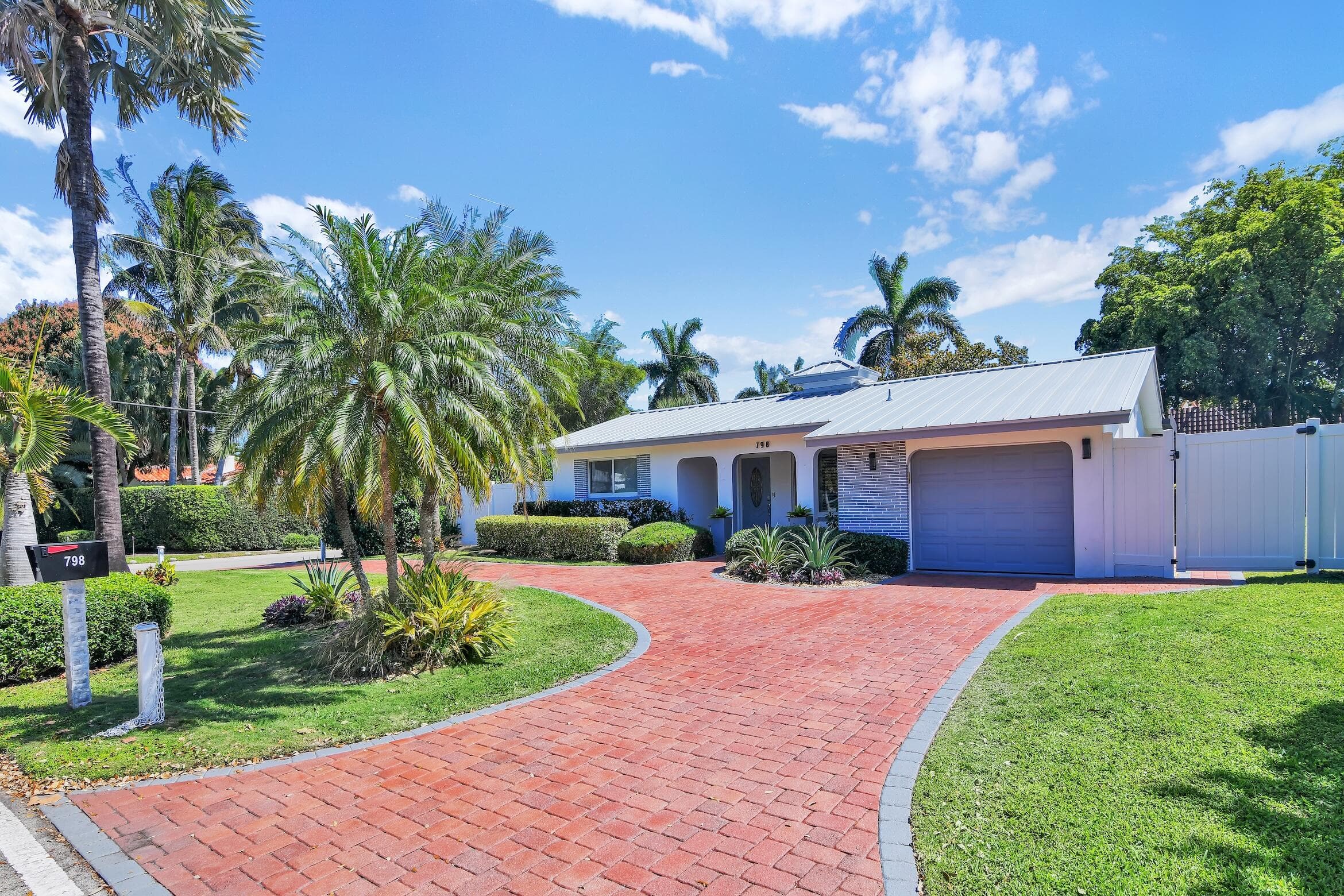 798 E Boca Raton Road, Boca Raton, FL 33432 — photo 4 of 50