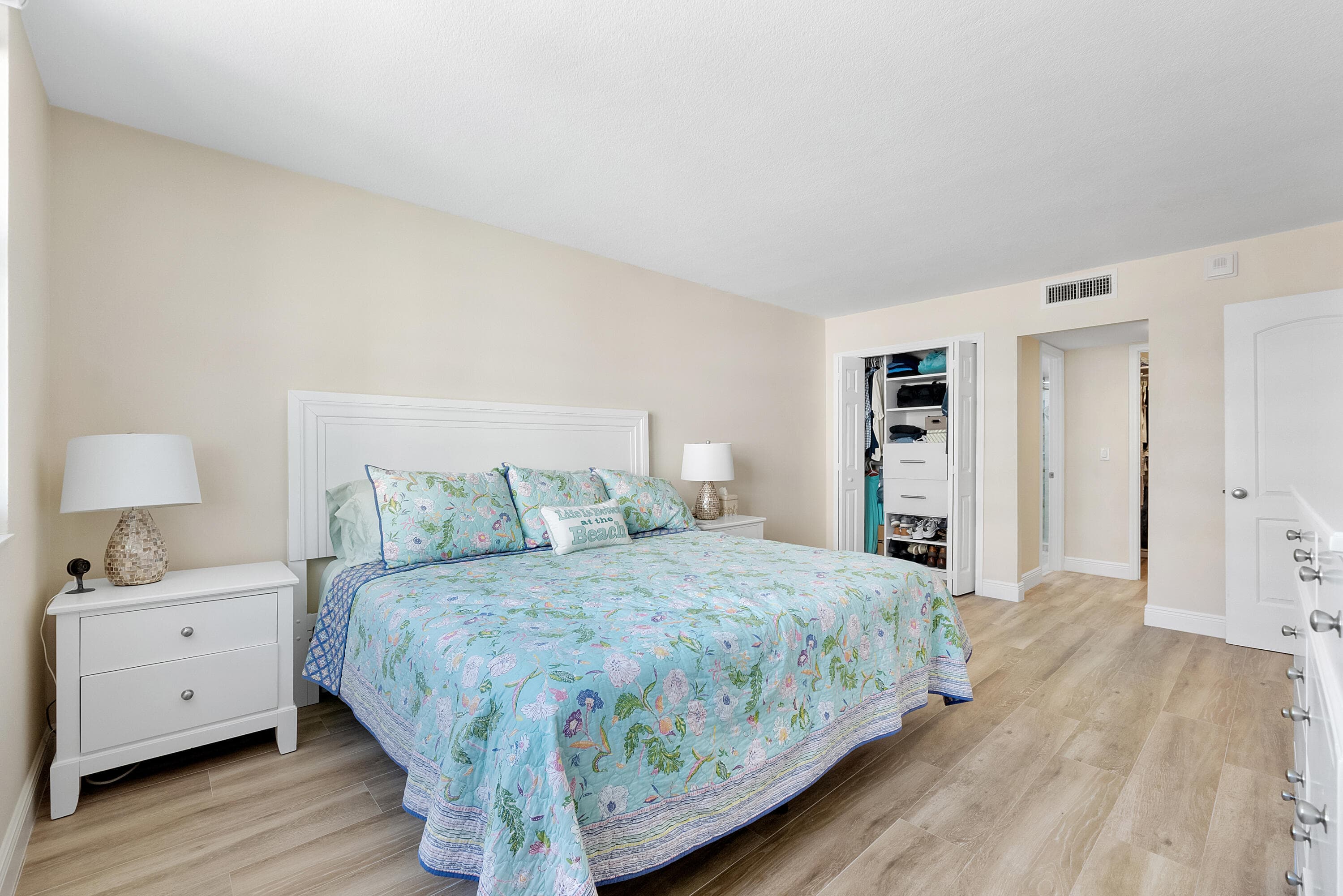 1900 S Ocean Boulevard 3g, Lauderdale-By-The-Sea, FL 33062 — photo 8 of 32