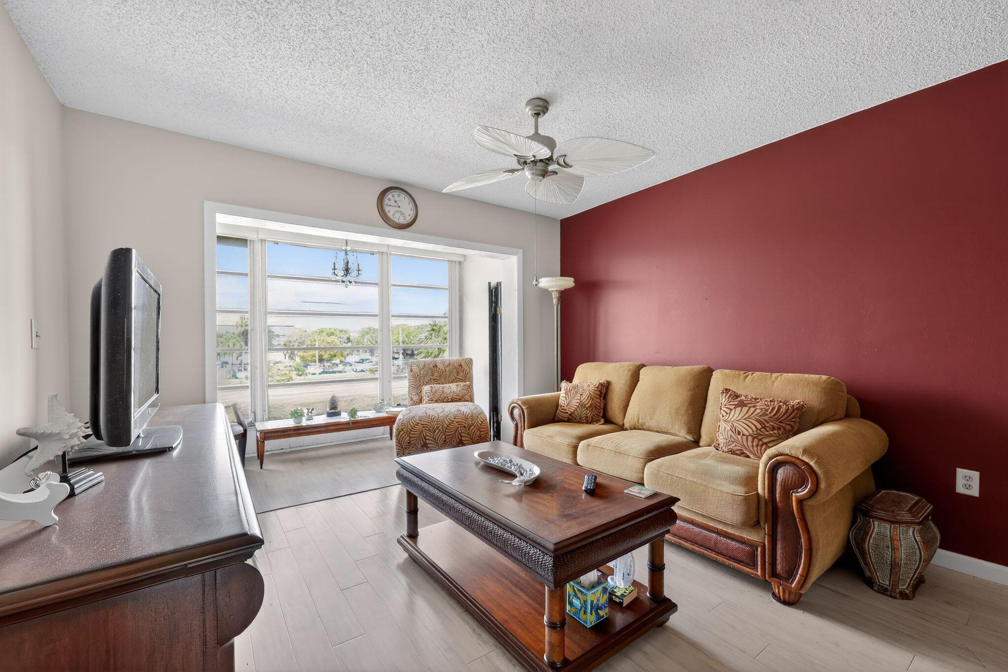 8051 N Sunrise Lakes Drive N 307, Sunrise, FL 33322 — photo 5 of 30