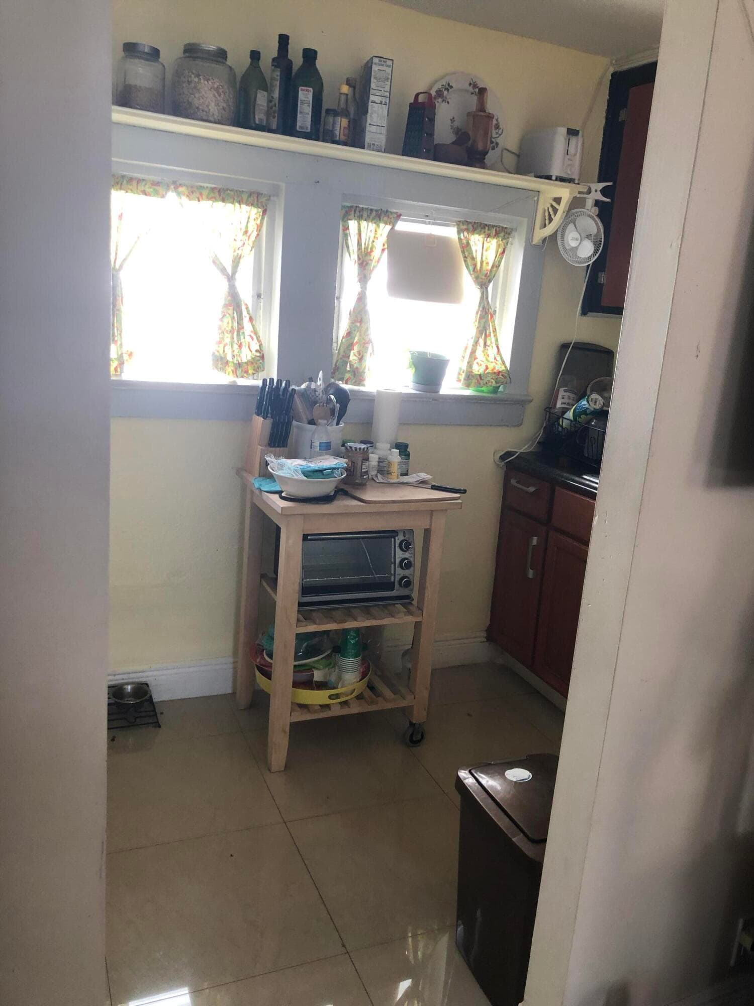 1021 SW 5th Street 2, Miami, FL 33130 — photo 3 of 7
