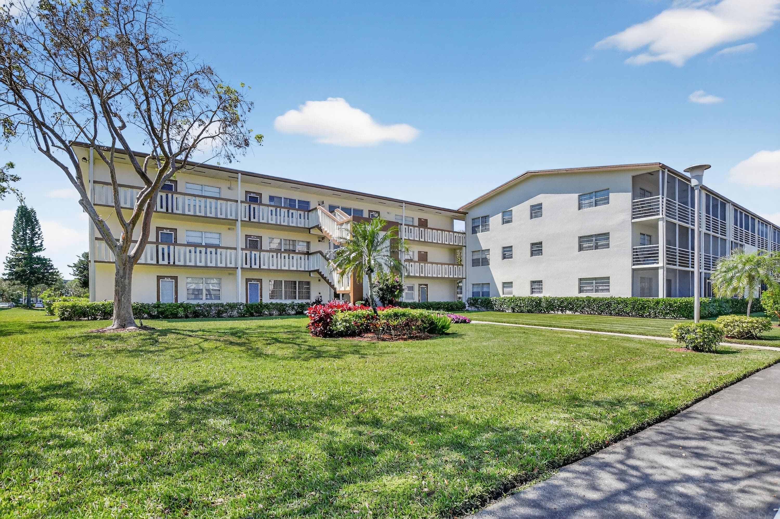 150 Mansfield D 150, Boca Raton, FL 33434 — photo 11 of 76