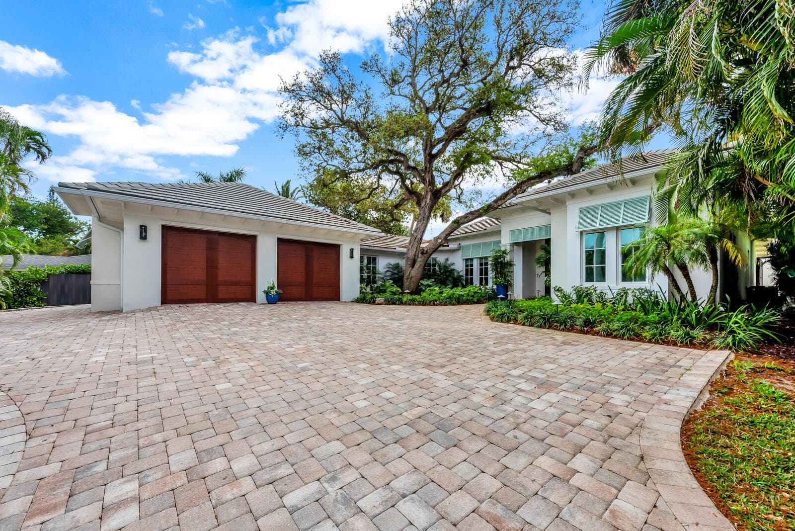 544 Live Oak Road, Vero Beach, FL 32963 — photo 4 of 80