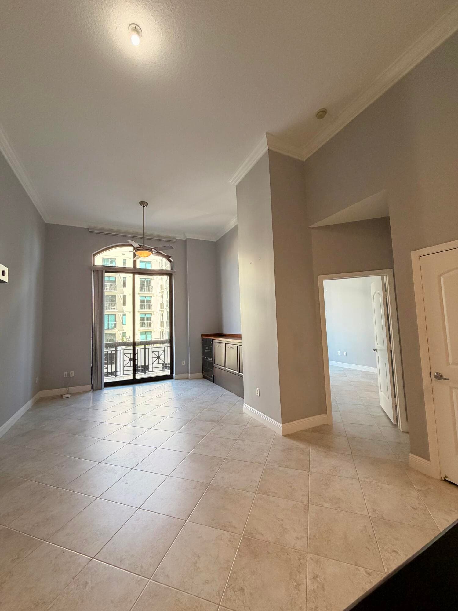 701 S Olive Avenue 317, West Palm Beach, FL 33401 — photo 7 of 31