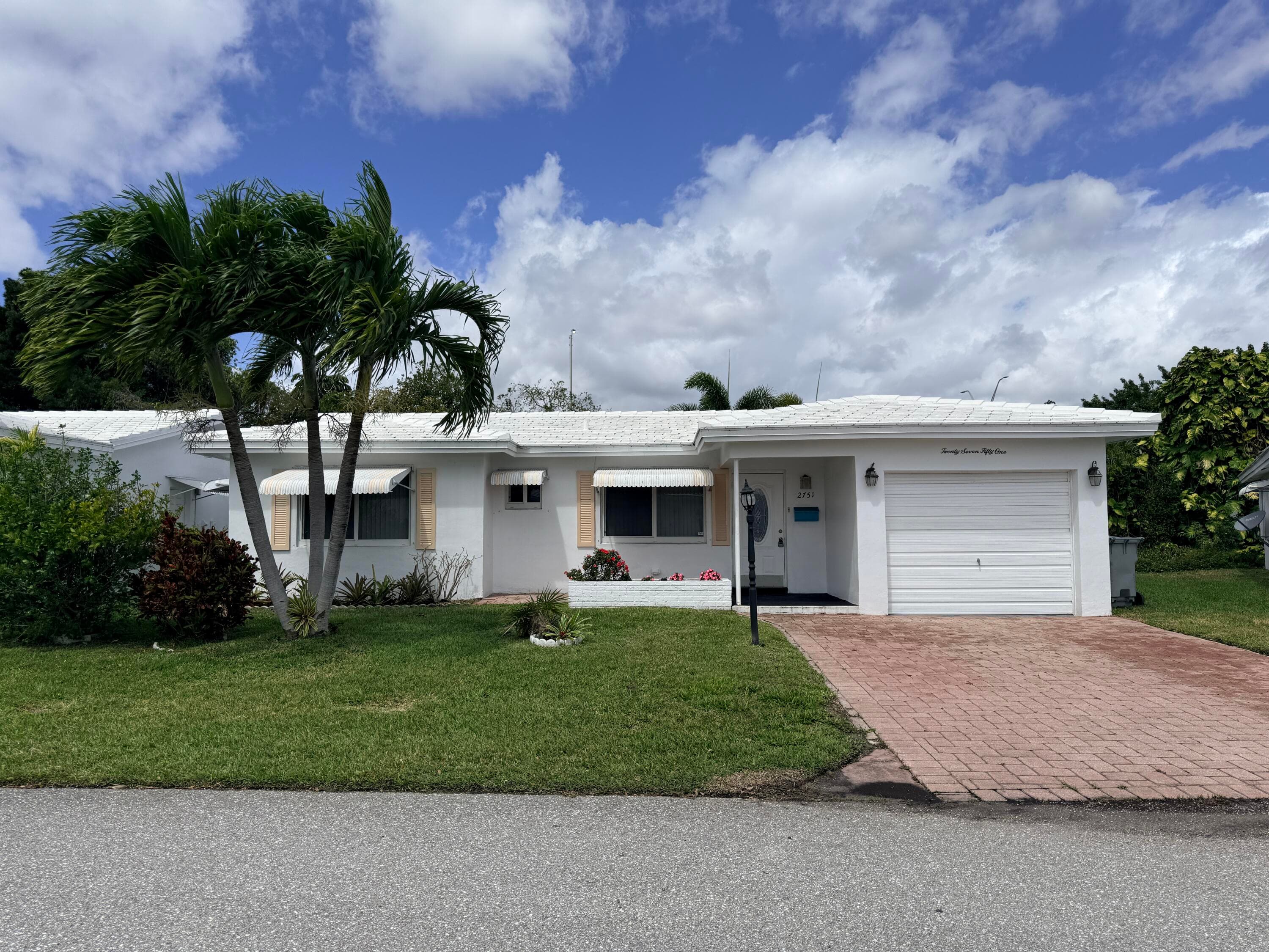 2751 NW 4th Avenue, Pompano Beach, FL 33064 — photo 1 of 19