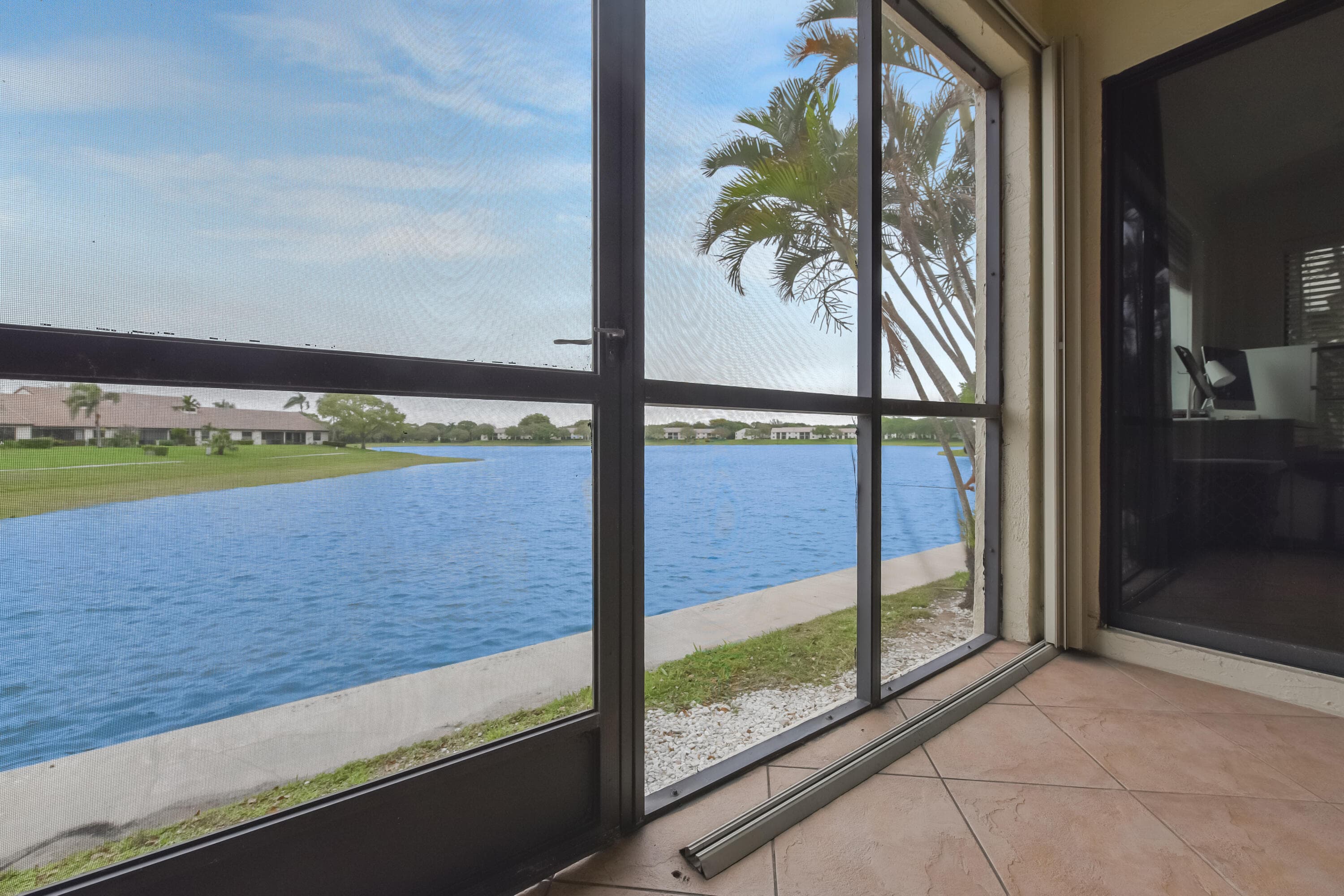 2600 Greenwood Terrace 107, Boca Raton, FL 33431 — photo 3 of 33