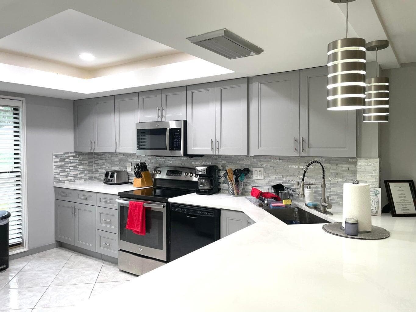 1714 Consulate Place 101, West Palm Beach, FL 33401 — photo 2 of 30