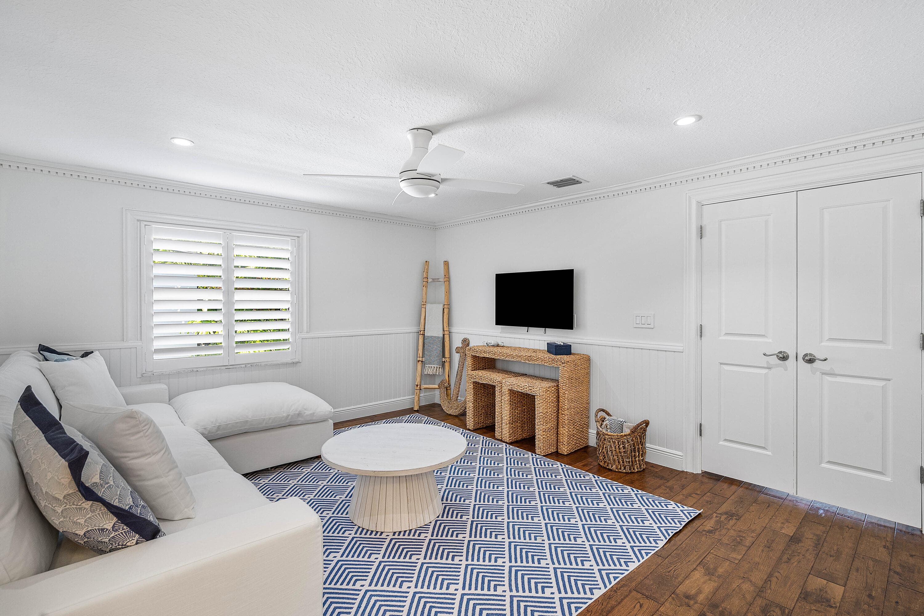 820 Palm Trail, Delray Beach, FL 33483 — photo 17 of 40