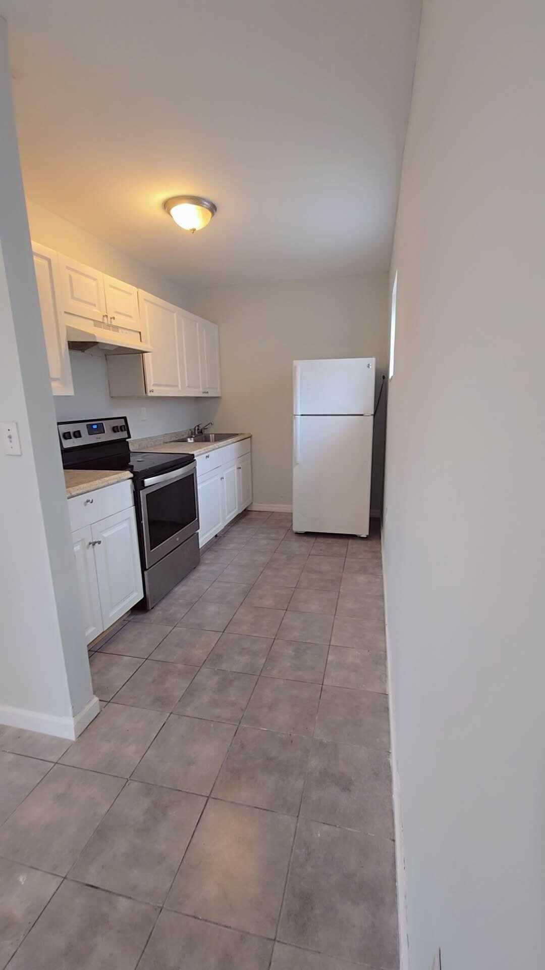 621 NW 5th Avenue Unit 3, Pompano Beach, FL 33060 — photo 3 of 5
