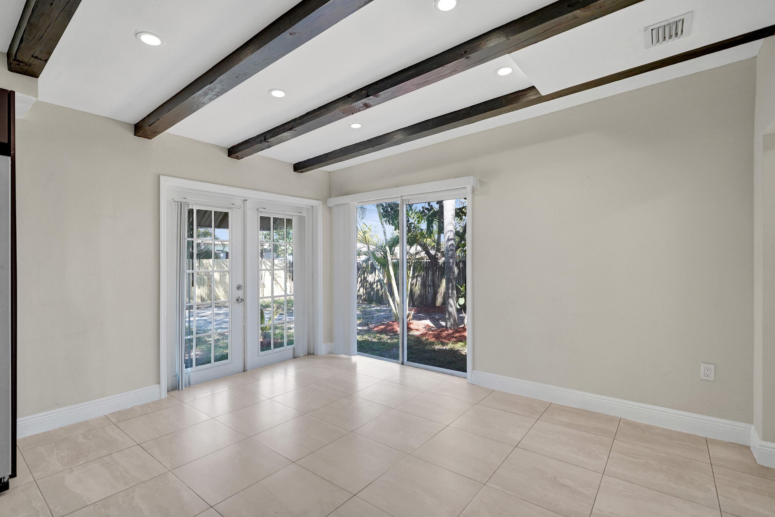 131 NE 51st Street, Oakland Park, FL 33334 — photo 9 of 24