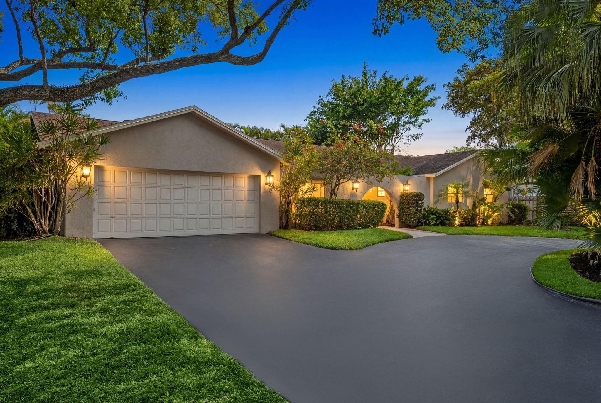 8730 Lake Dasha Terrace, Plantation, FL 33324 — photo 1 of 71