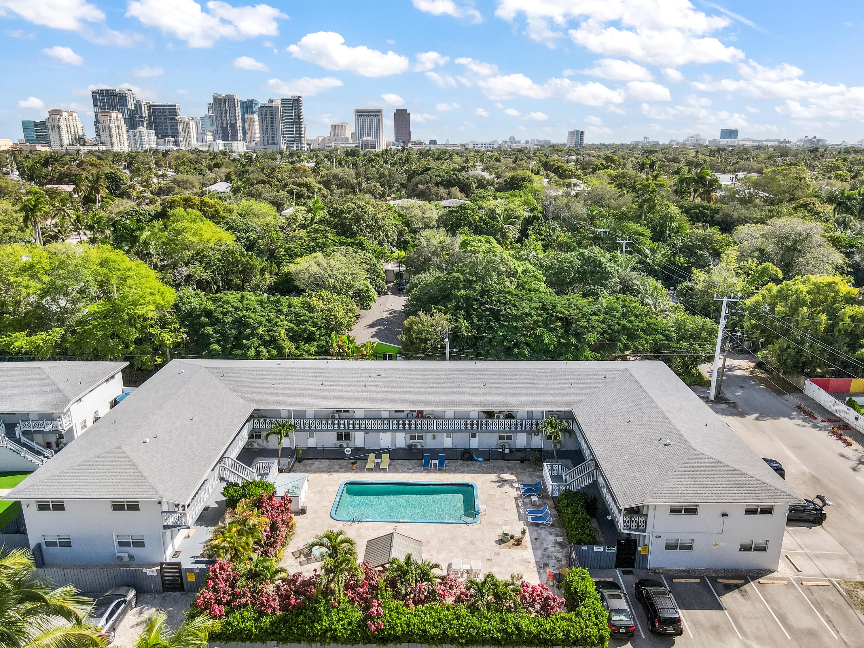 626 SW 14th Avenue 205, Fort Lauderdale, FL 33312 — photo 5 of 33
