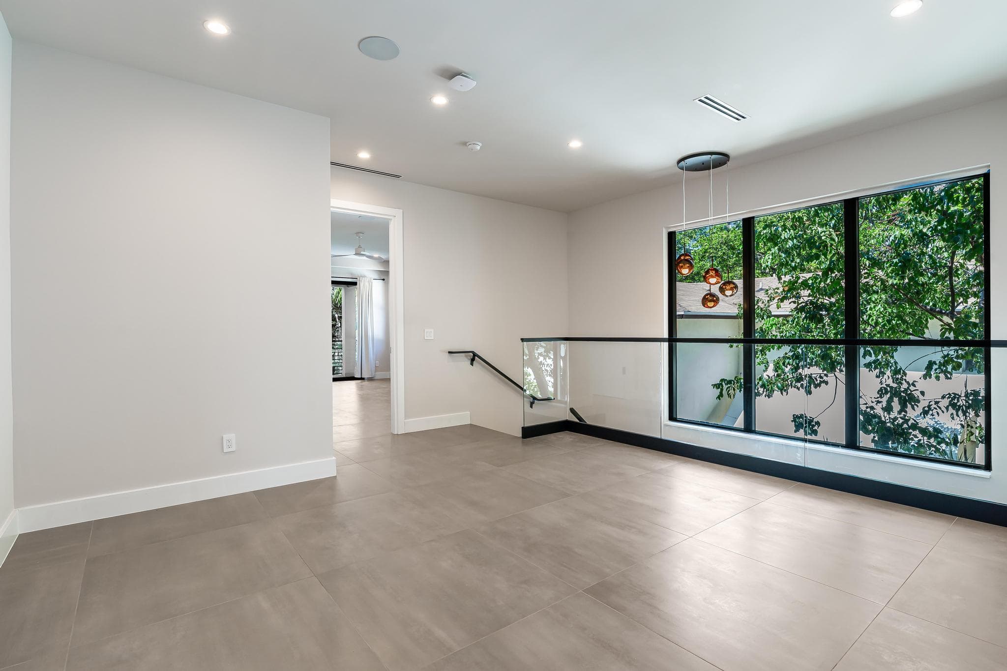 919 NE 17th Terrace A, Fort Lauderdale, FL 33304 — photo 12 of 45