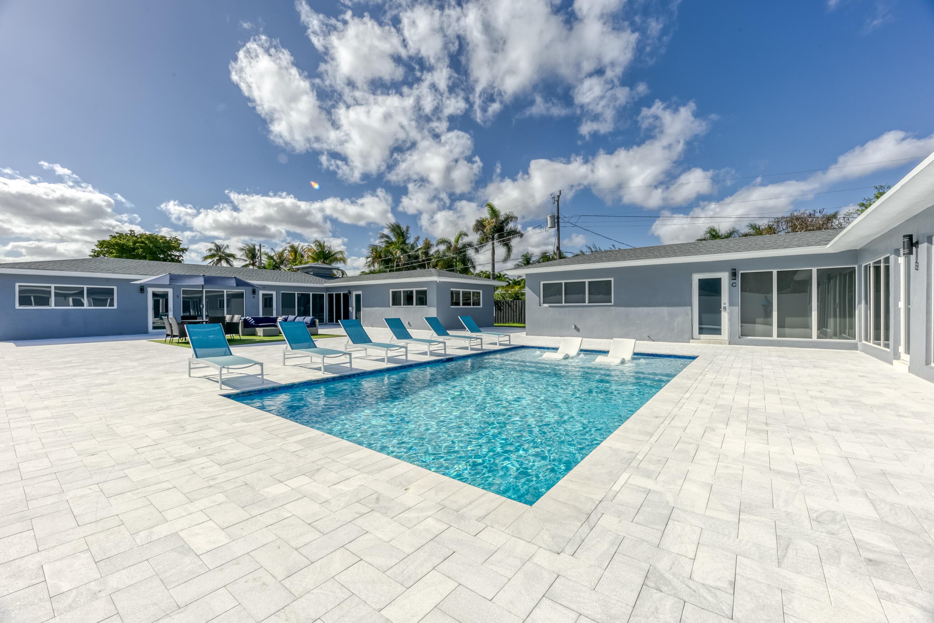 2009 NE 26th Street, Wilton Manors, FL 33305 — photo 28 of 63