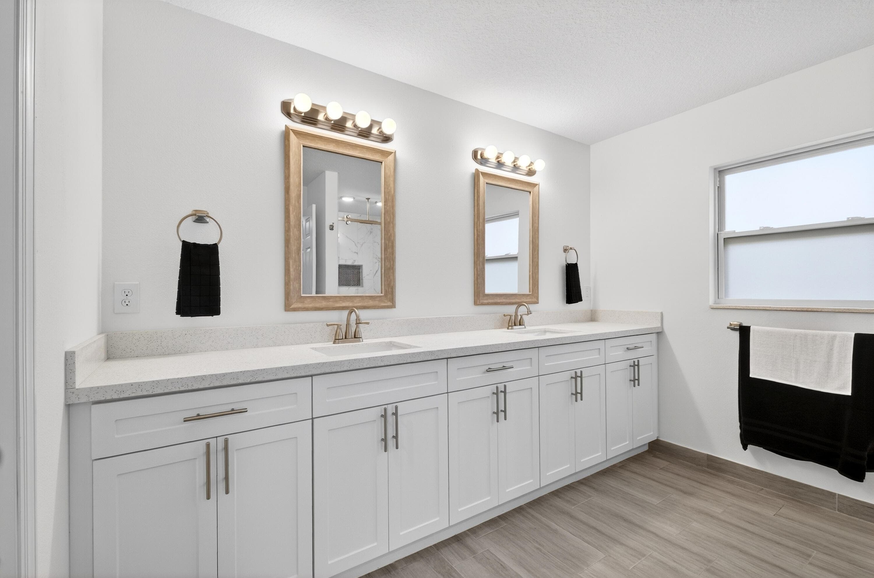 8316 103rd Avenue, Vero Beach, FL 32967 — photo 14 of 33