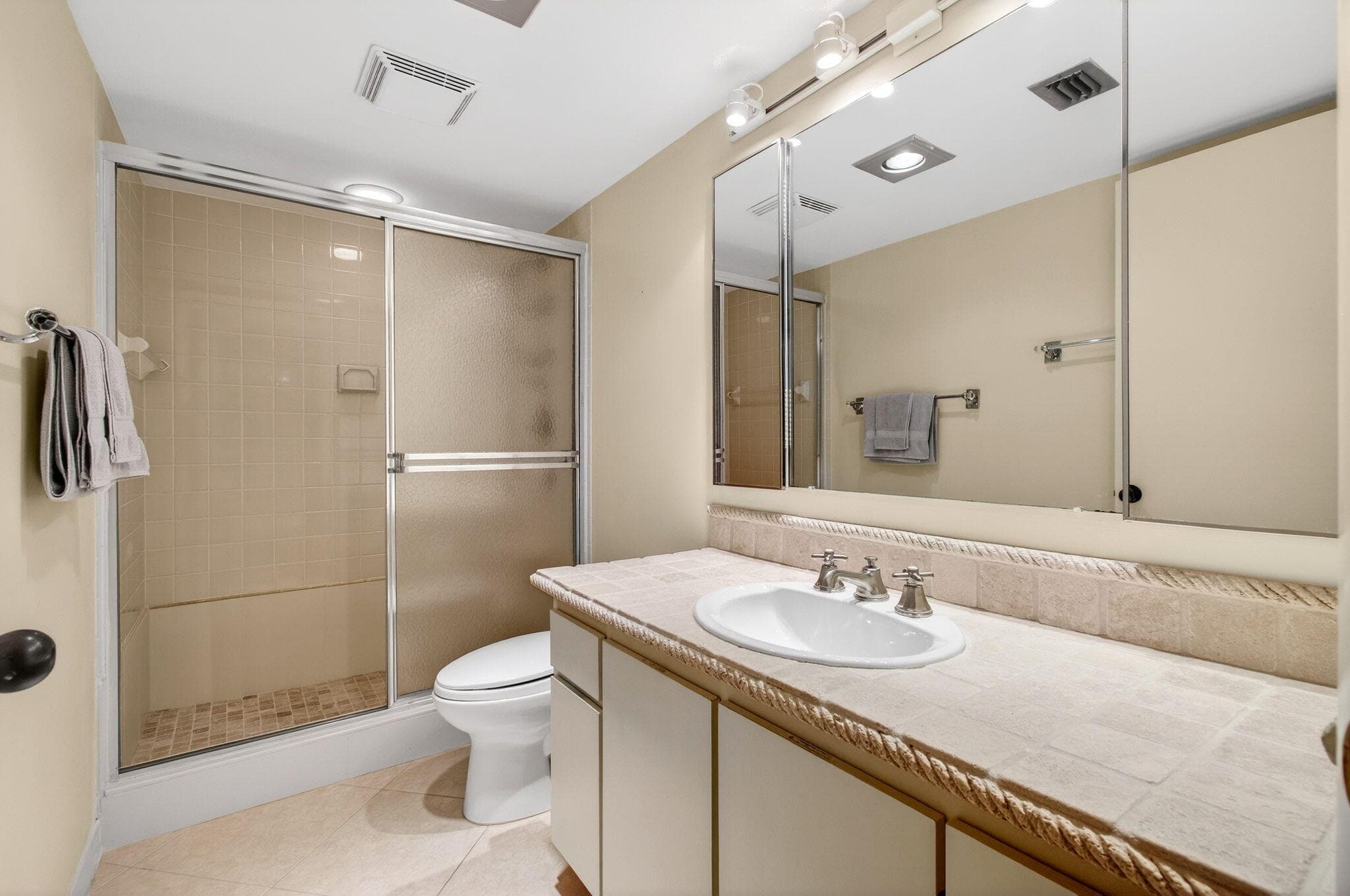 4740 S Ocean Boulevard 702, Highland Beach, FL 33487 — photo 29 of 70