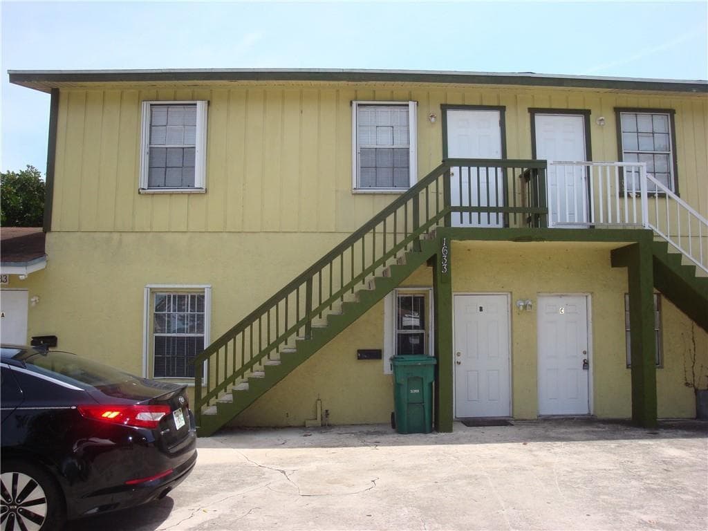 1633 W 28th Street B, Riviera Beach, FL 33404 — photo 1 of 3