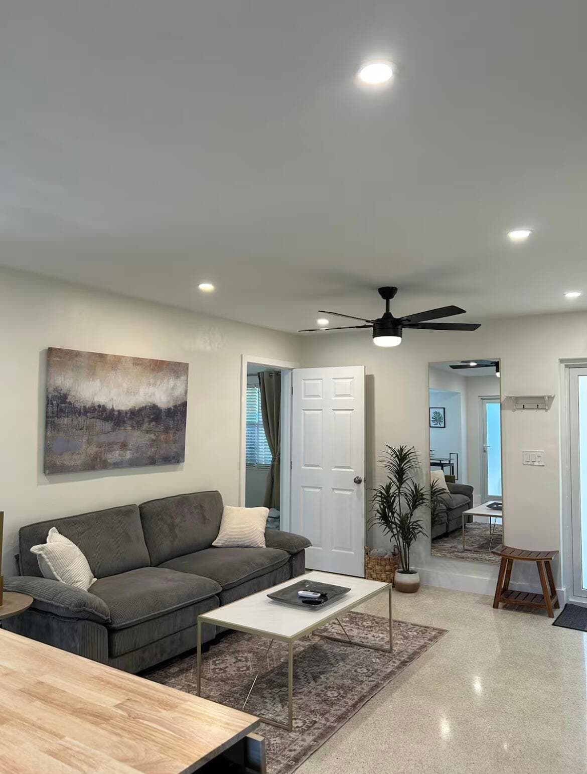 1516 N Dixie Highway 1-2, Fort Lauderdale, FL 33304 — photo 23 of 78