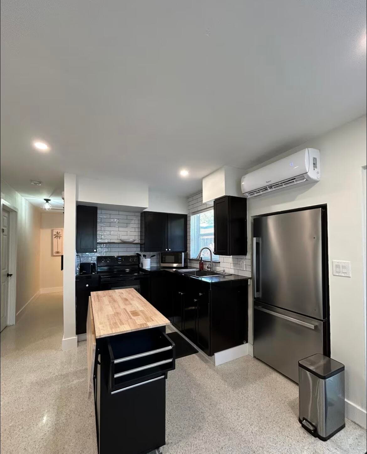 1516 N Dixie Highway 1-2, Fort Lauderdale, FL 33304 — photo 28 of 78