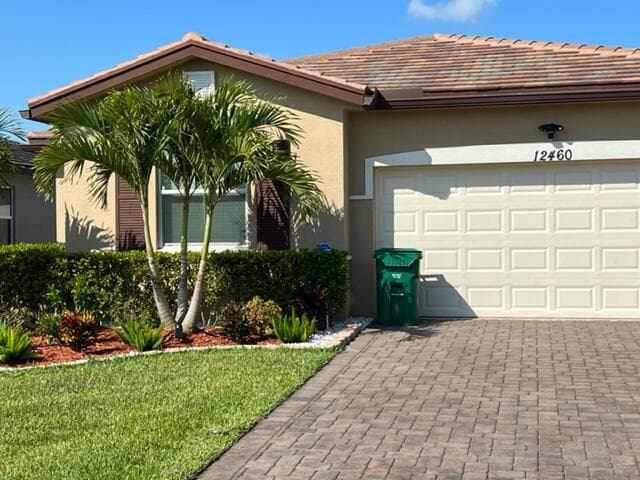 12460 NW Mcgregor Lane, Port St. Lucie, FL 34987 — photo 2 of 36